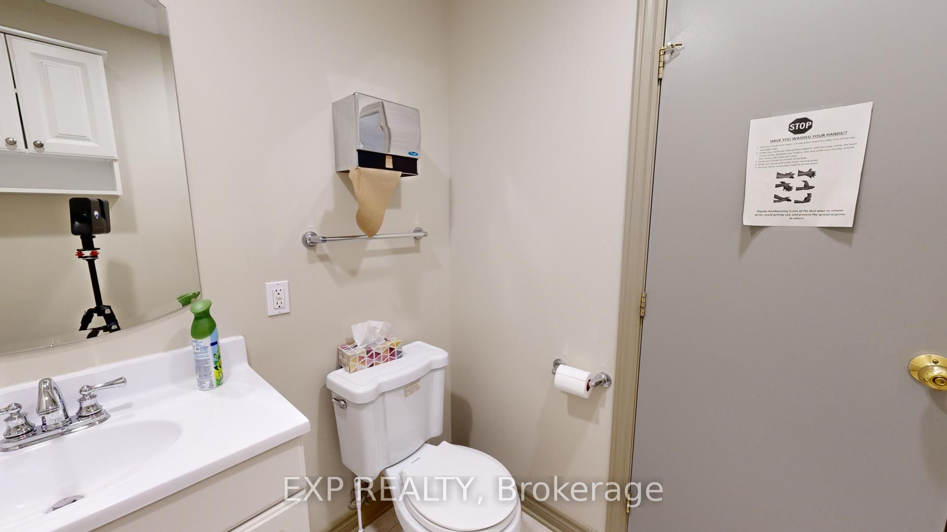 540 Clarke Road 16 Property Photo 15