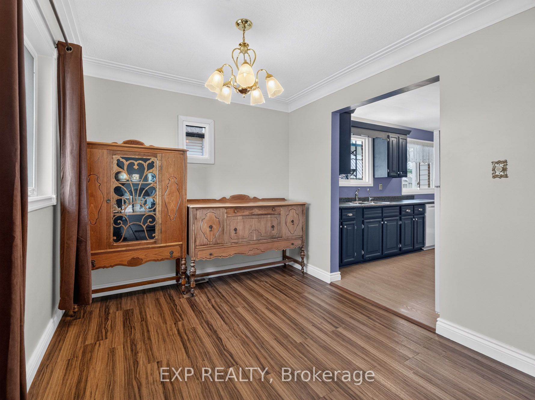 4543 Montrose Road Property Photo 8