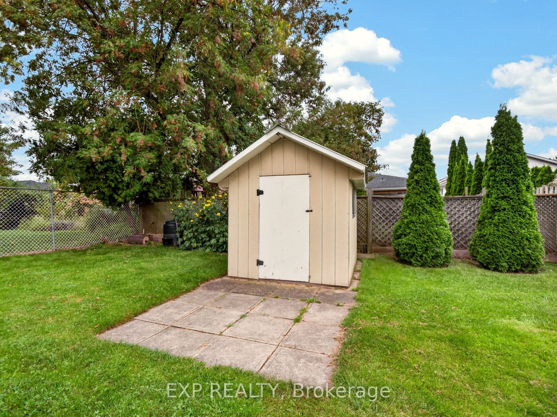 4543 Montrose Road Property Photo 31