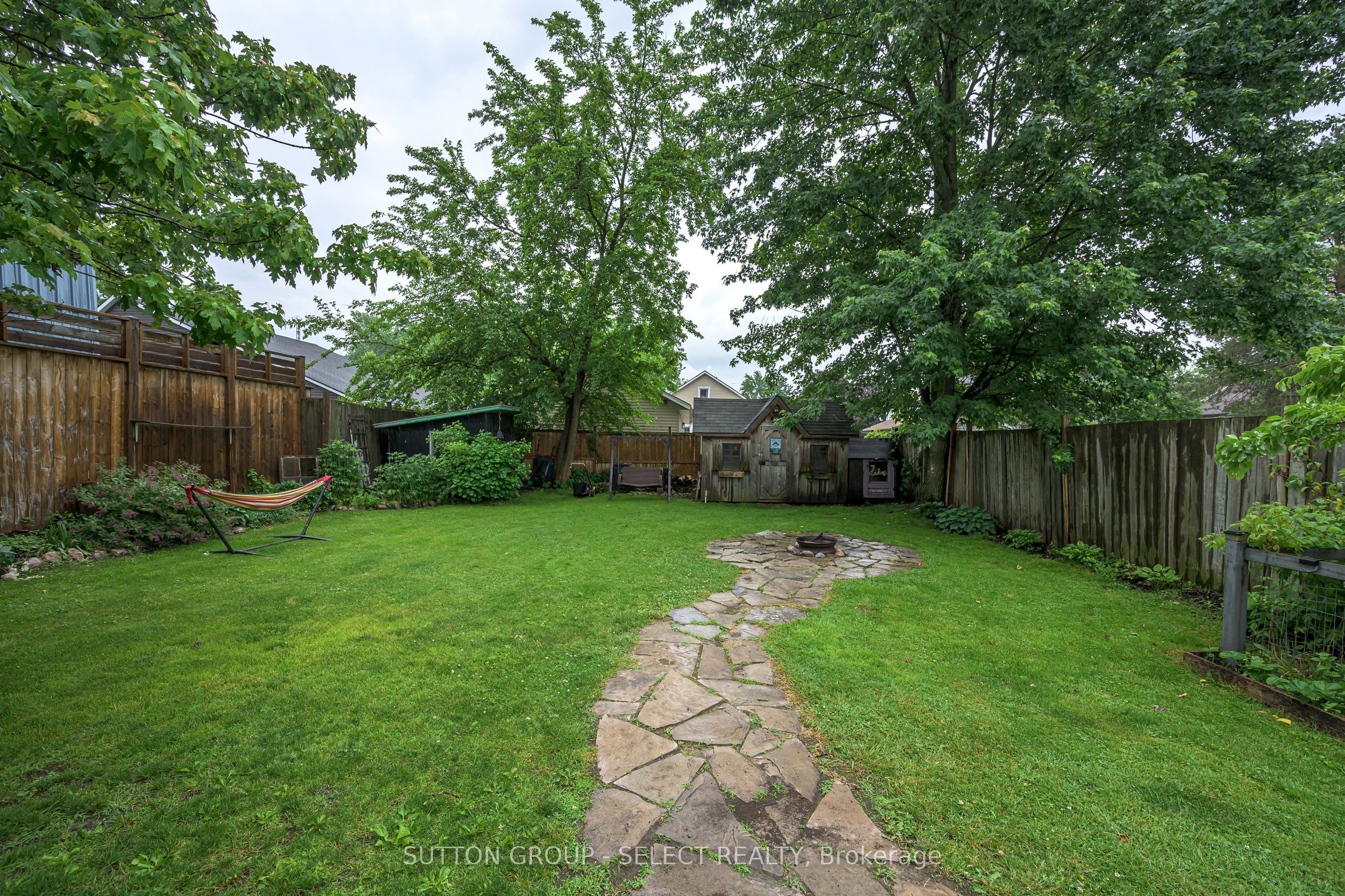 152 Elm Street Property Photo 19