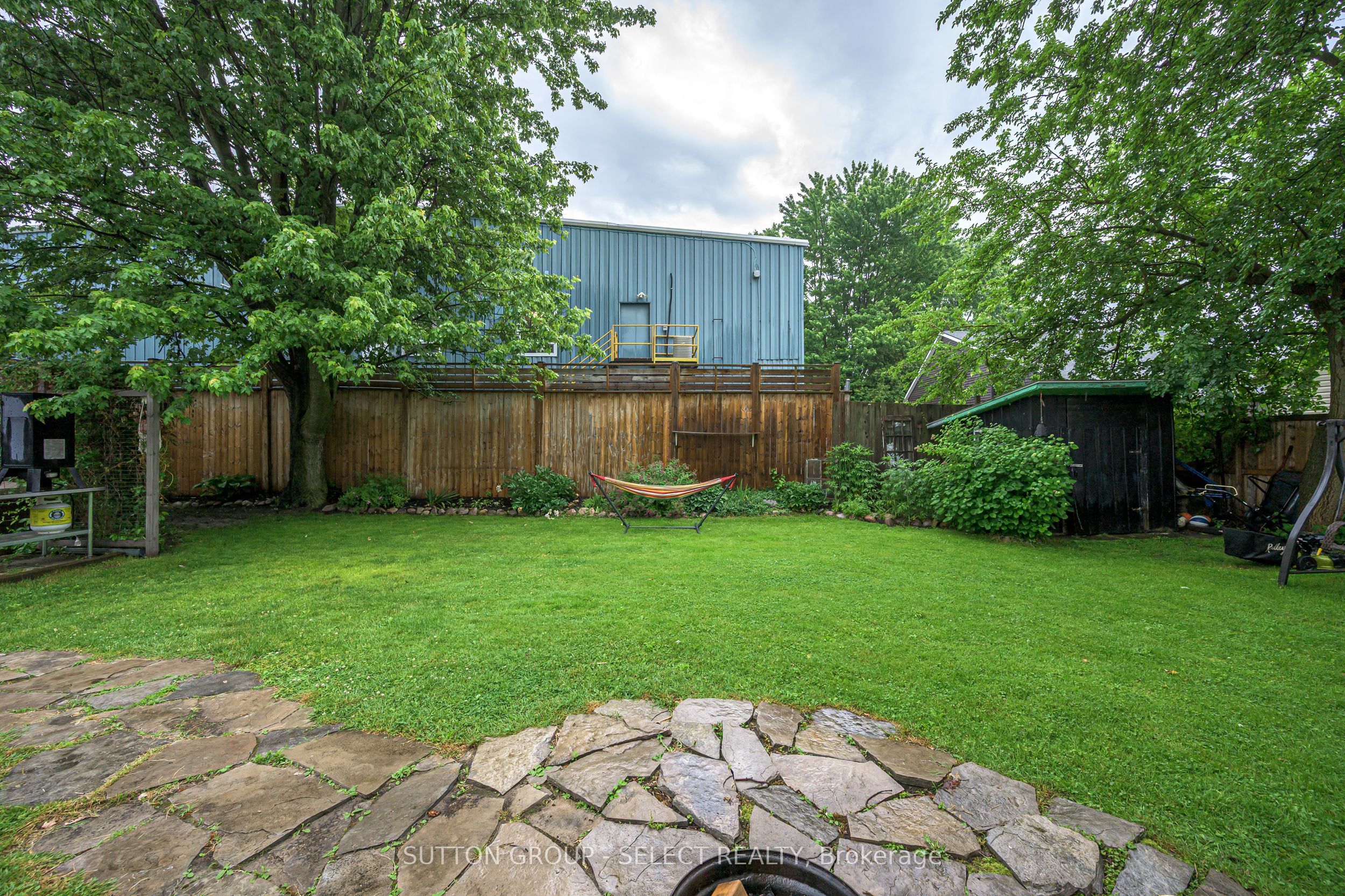 152 Elm Street Property Photo 20