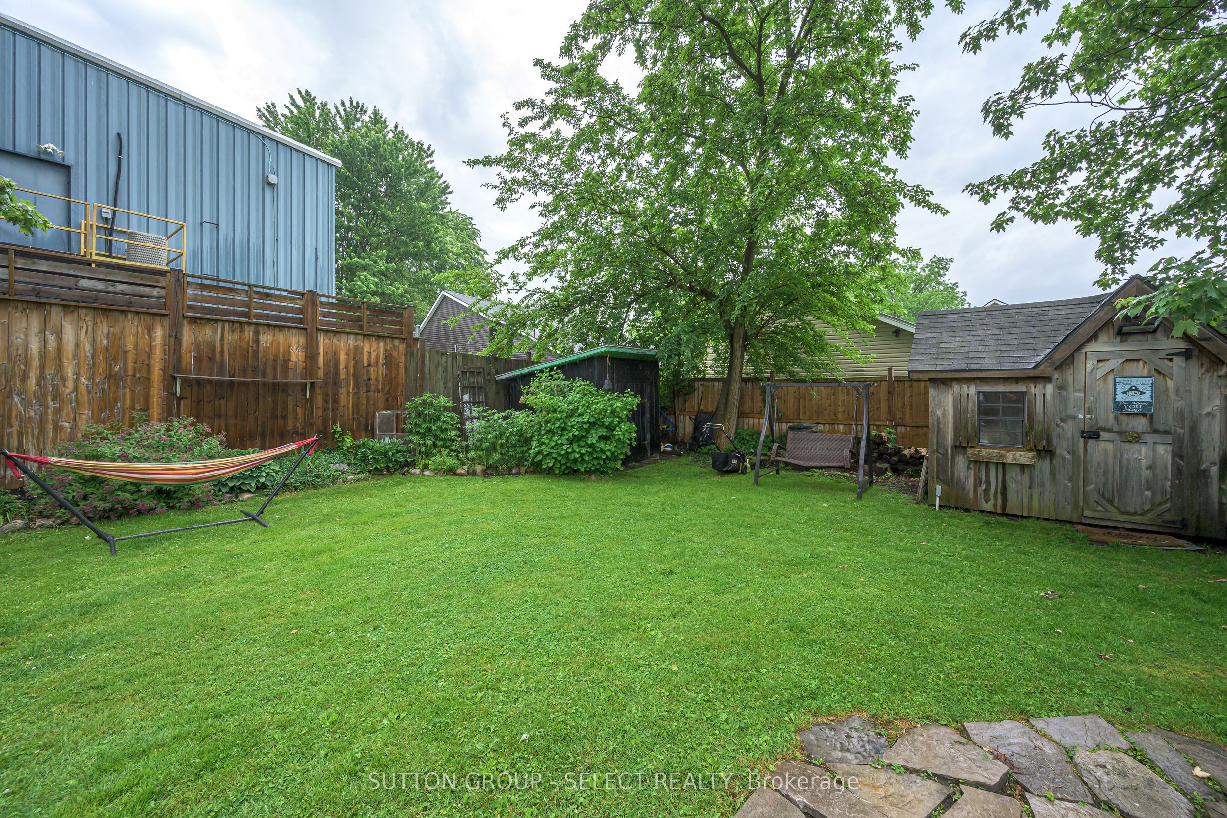 152 Elm Street Property Photo 21