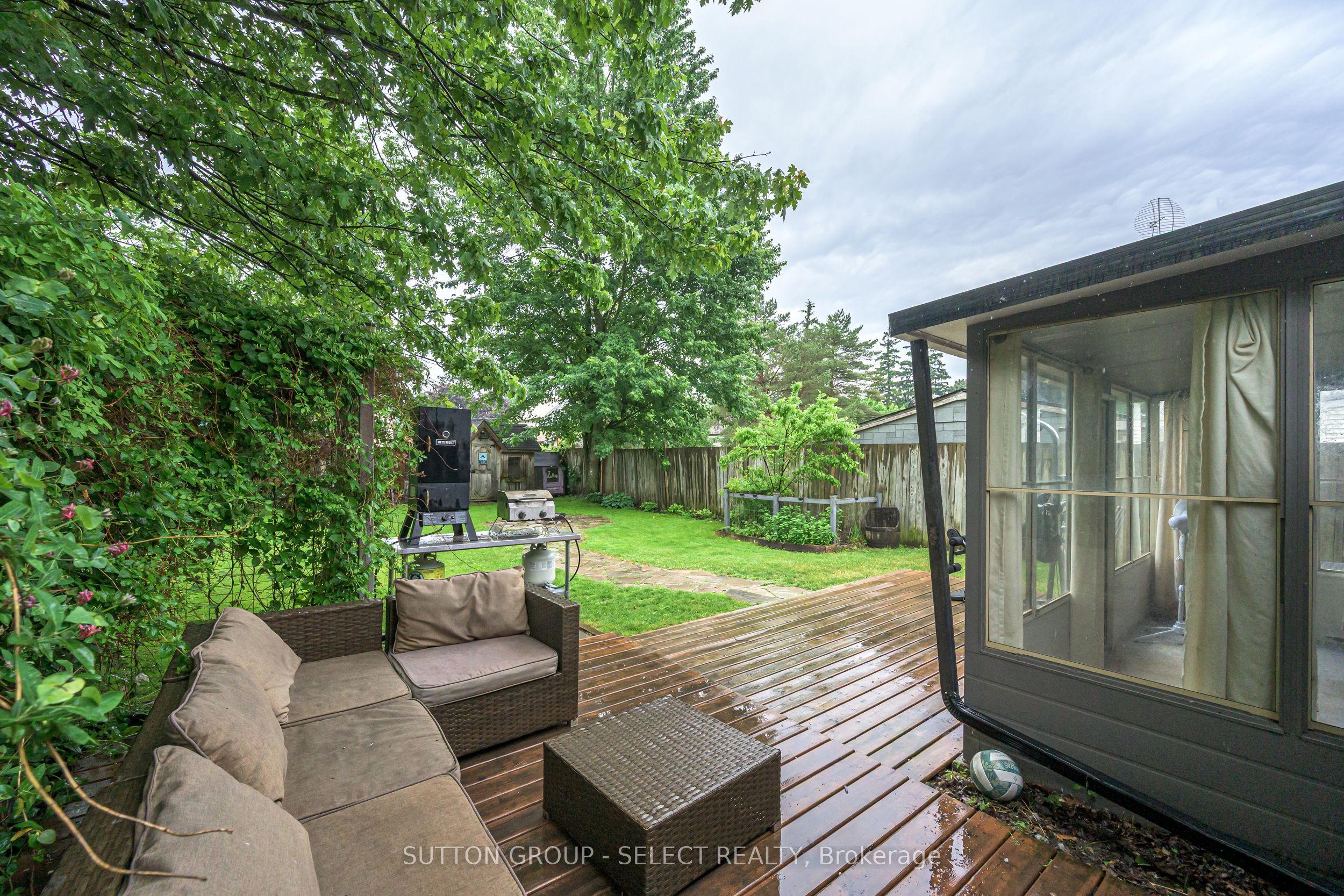 152 Elm Street Property Photo 29