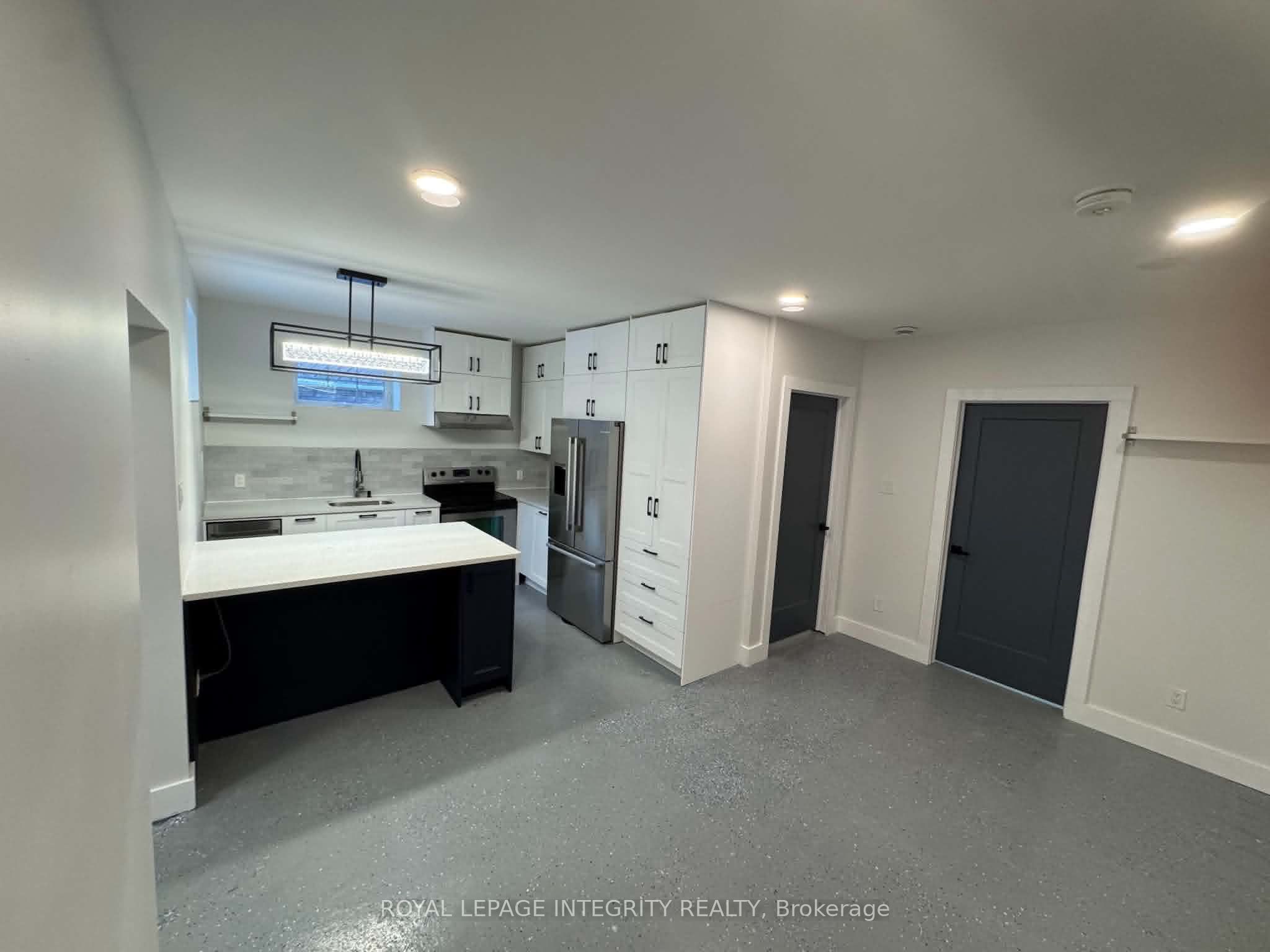 50 Clarendon Avenue 2 Property Photo 2