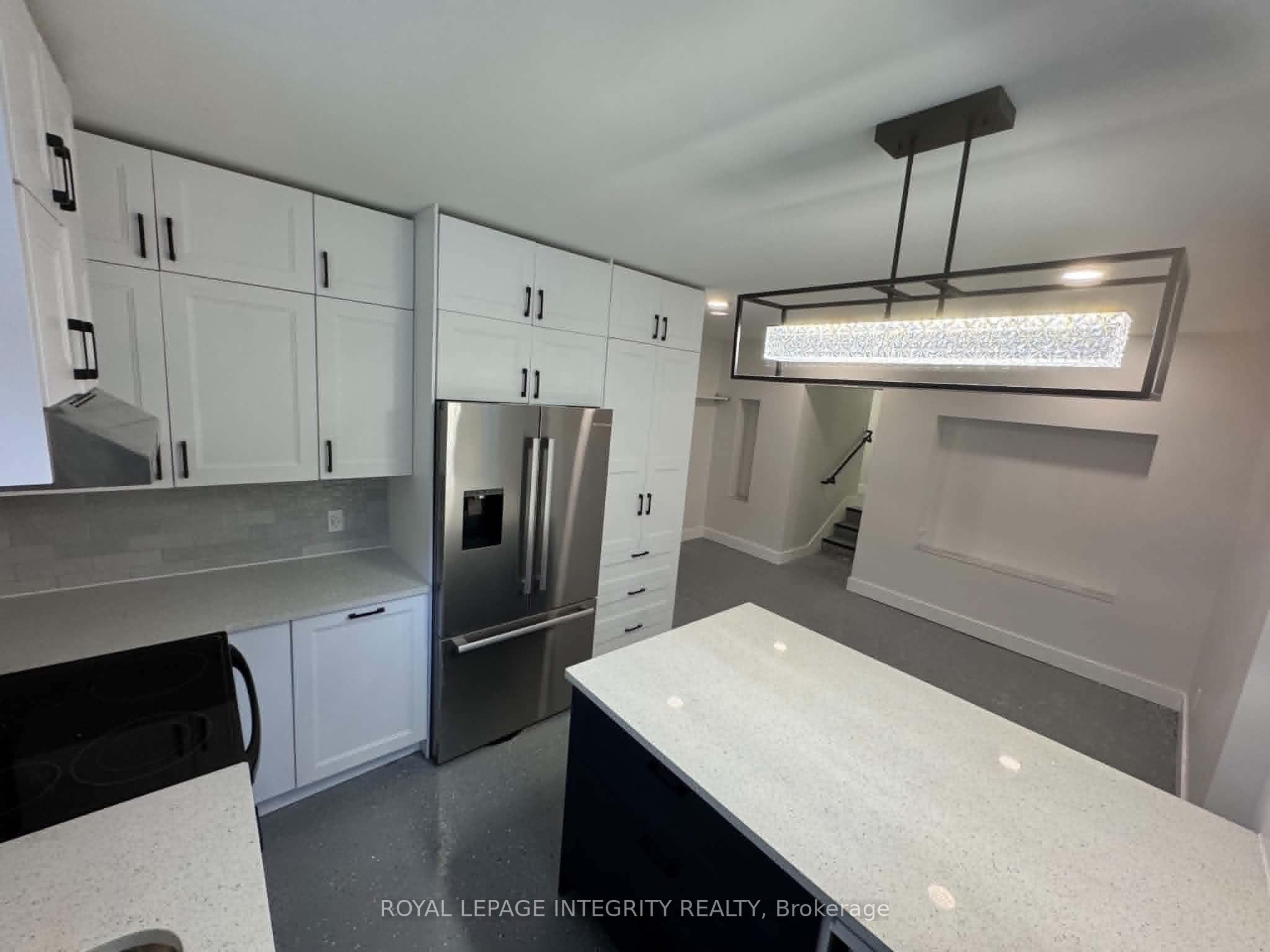 50 Clarendon Avenue 2 Property Photo 4