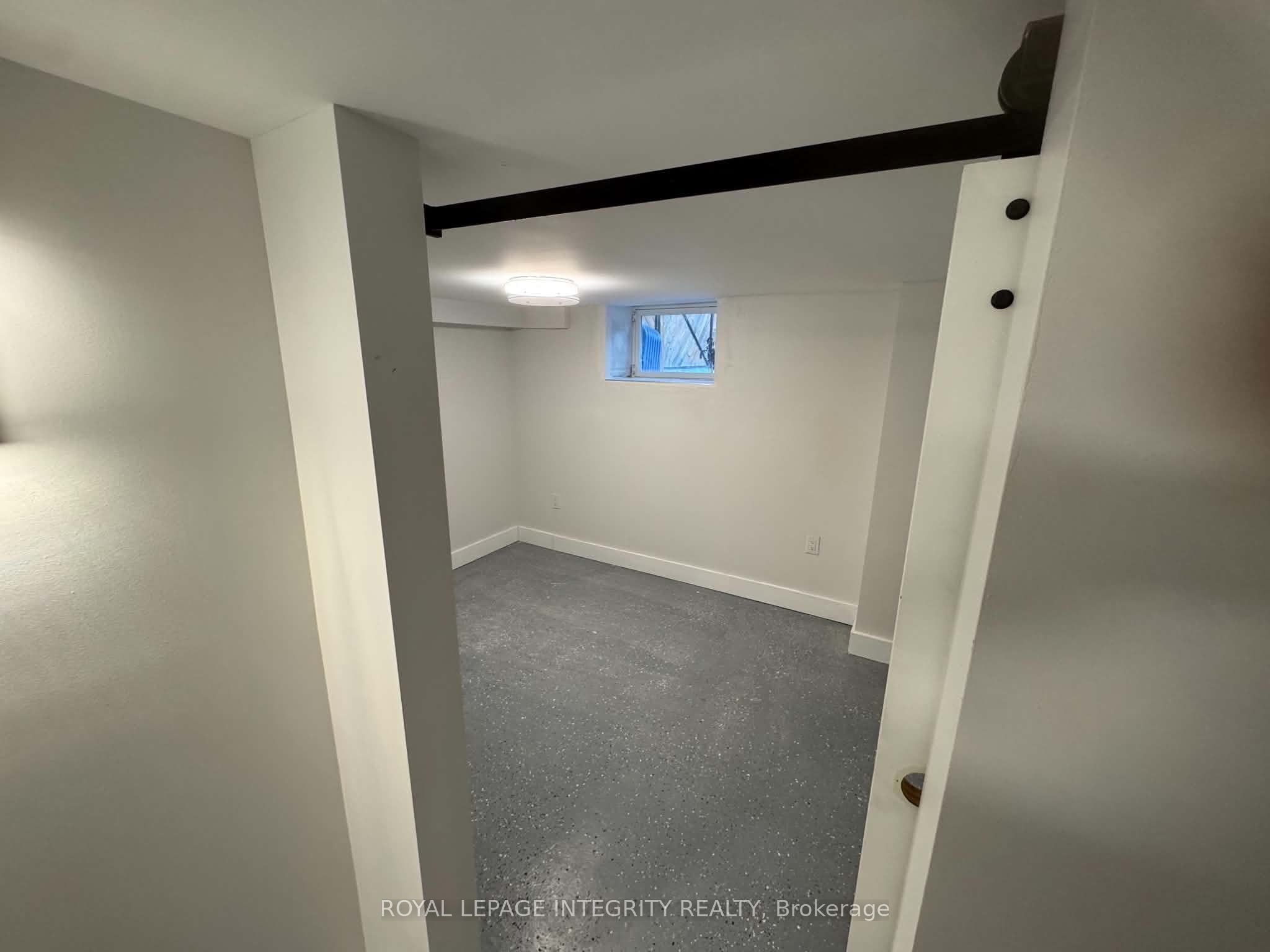 50 Clarendon Avenue 2 Property Photo 10