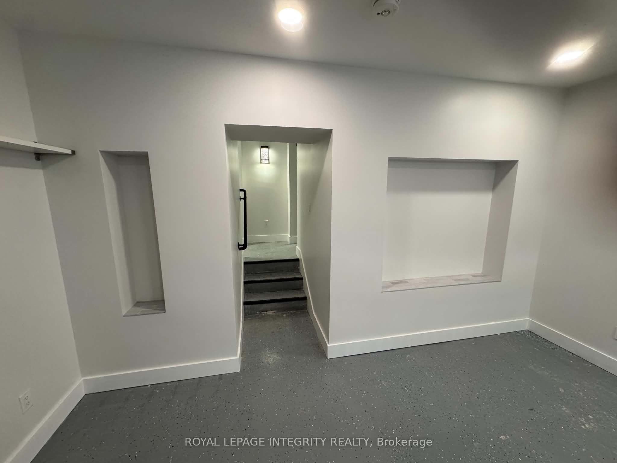 50 Clarendon Avenue 2 Property Photo 11