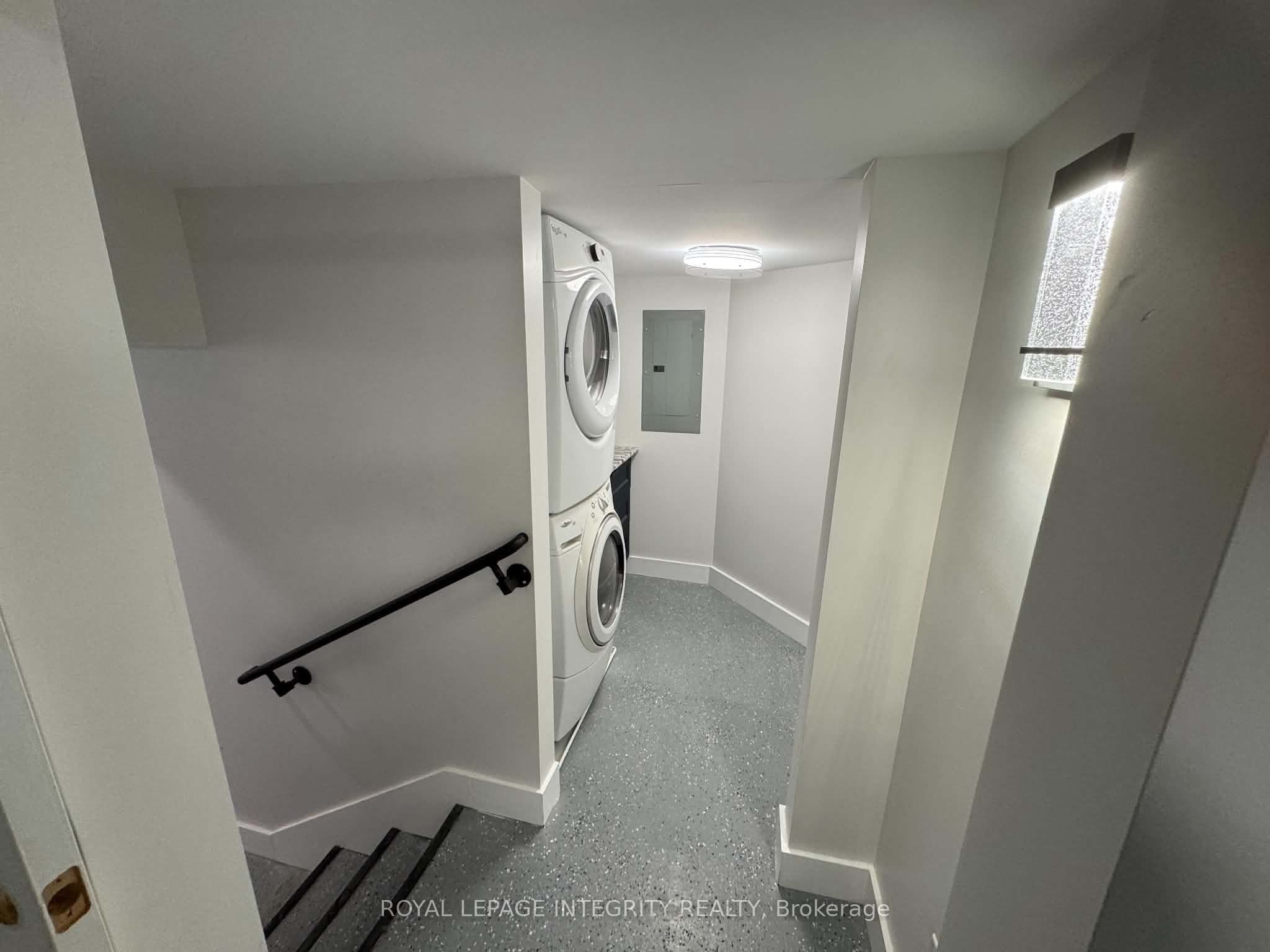 50 Clarendon Avenue 2 Property Photo 12