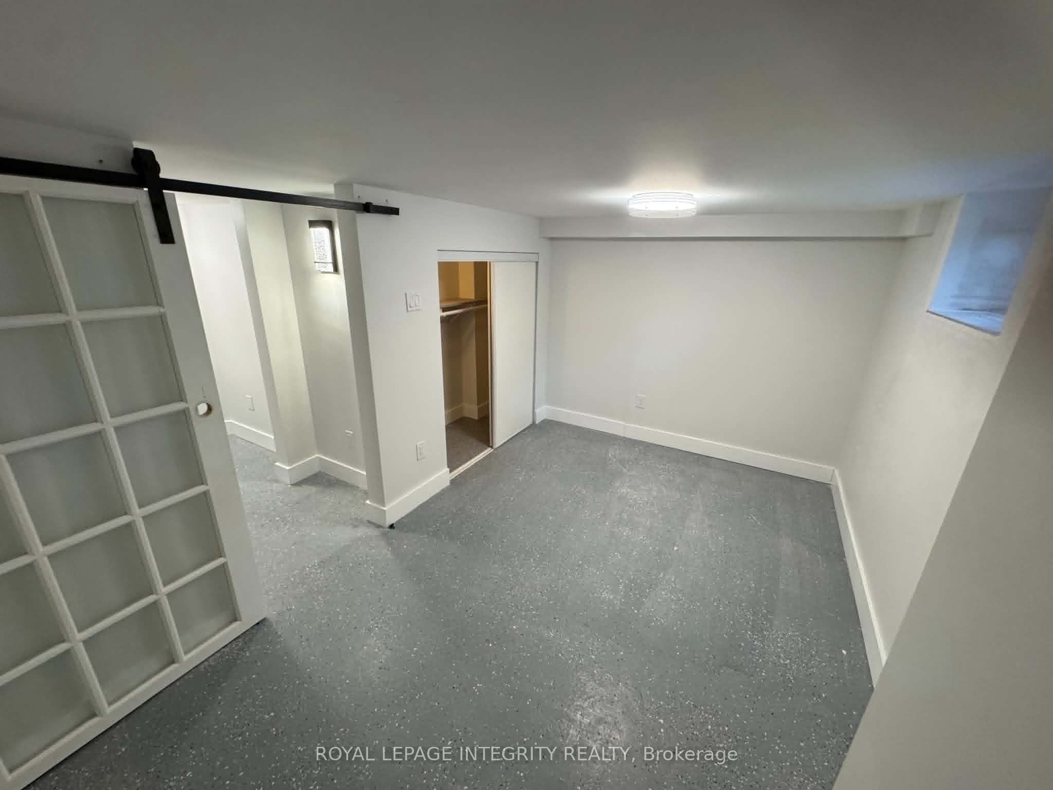 50 Clarendon Avenue 2 Property Photo 13