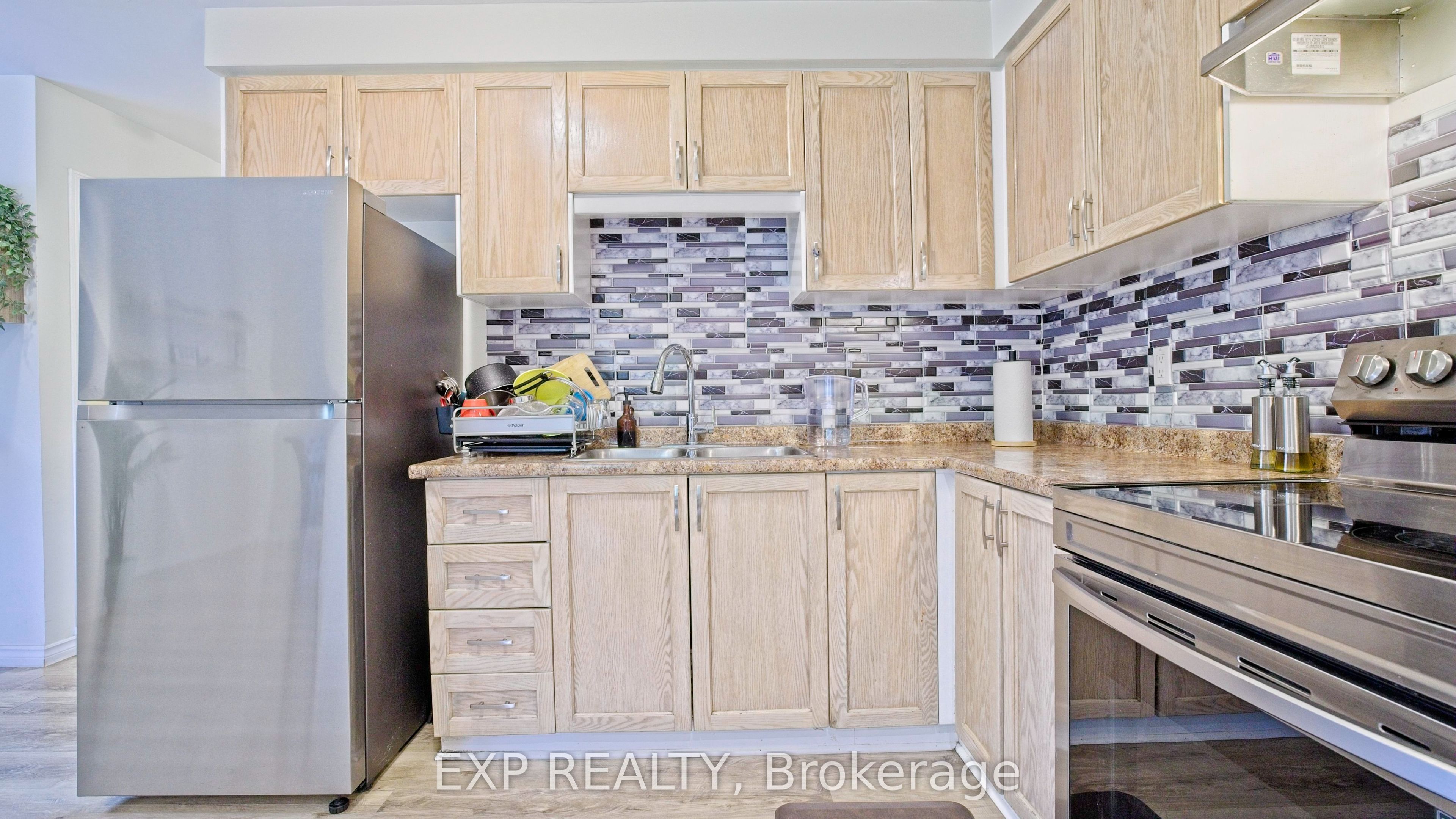 410 King William Street Property Photo 7
