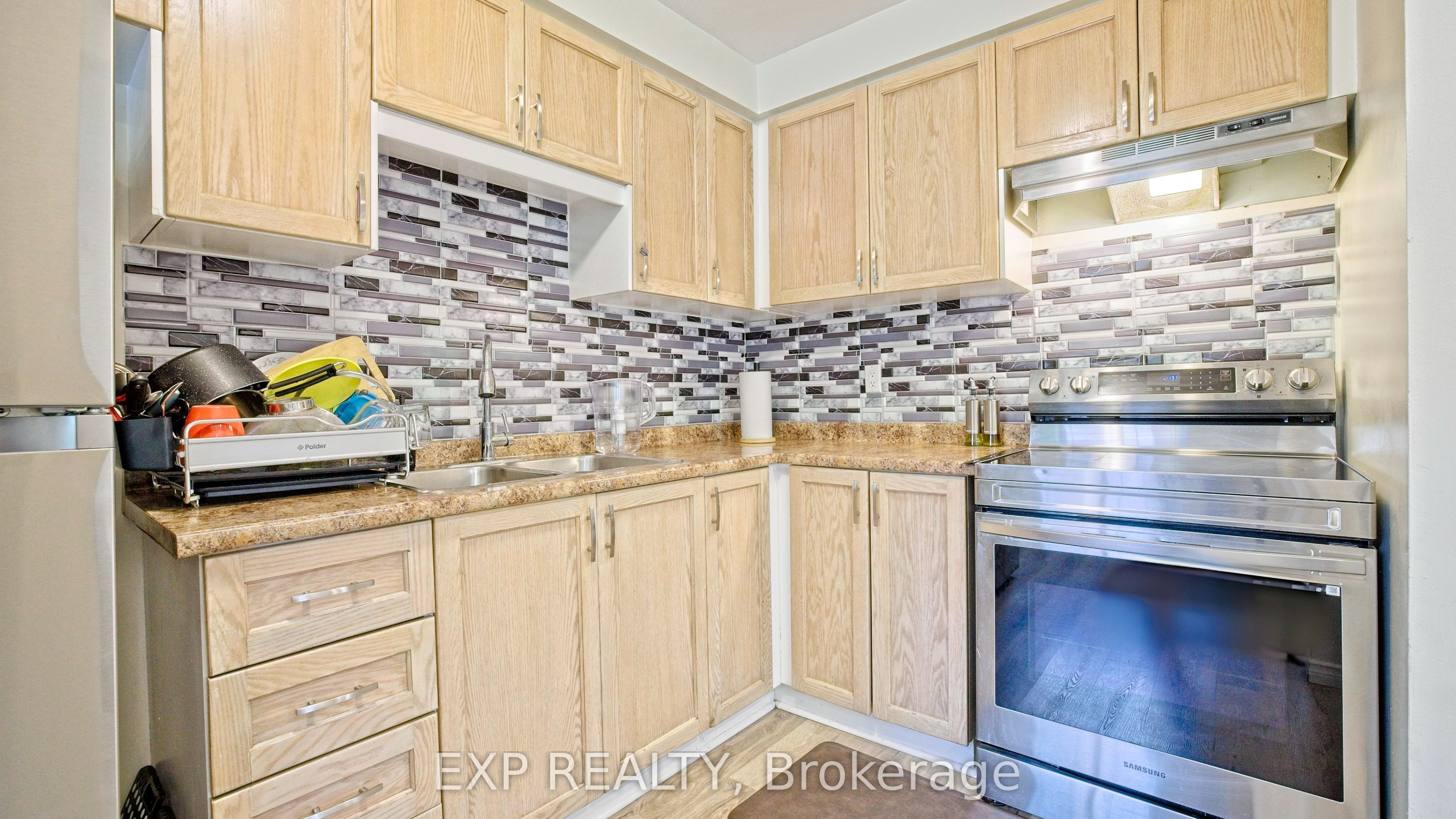 410 King William Street Property Photo 8