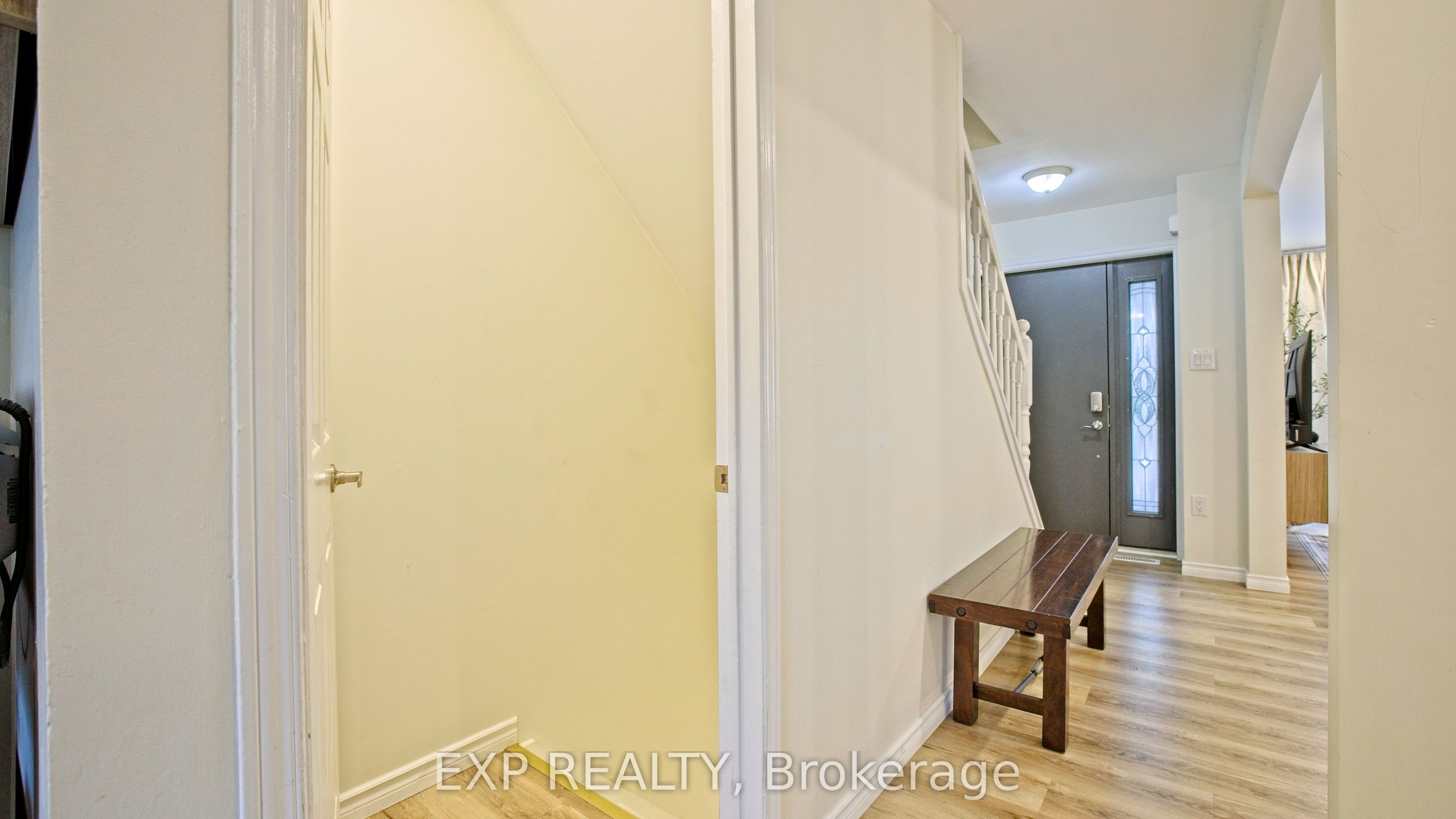 410 King William Street Property Photo 14