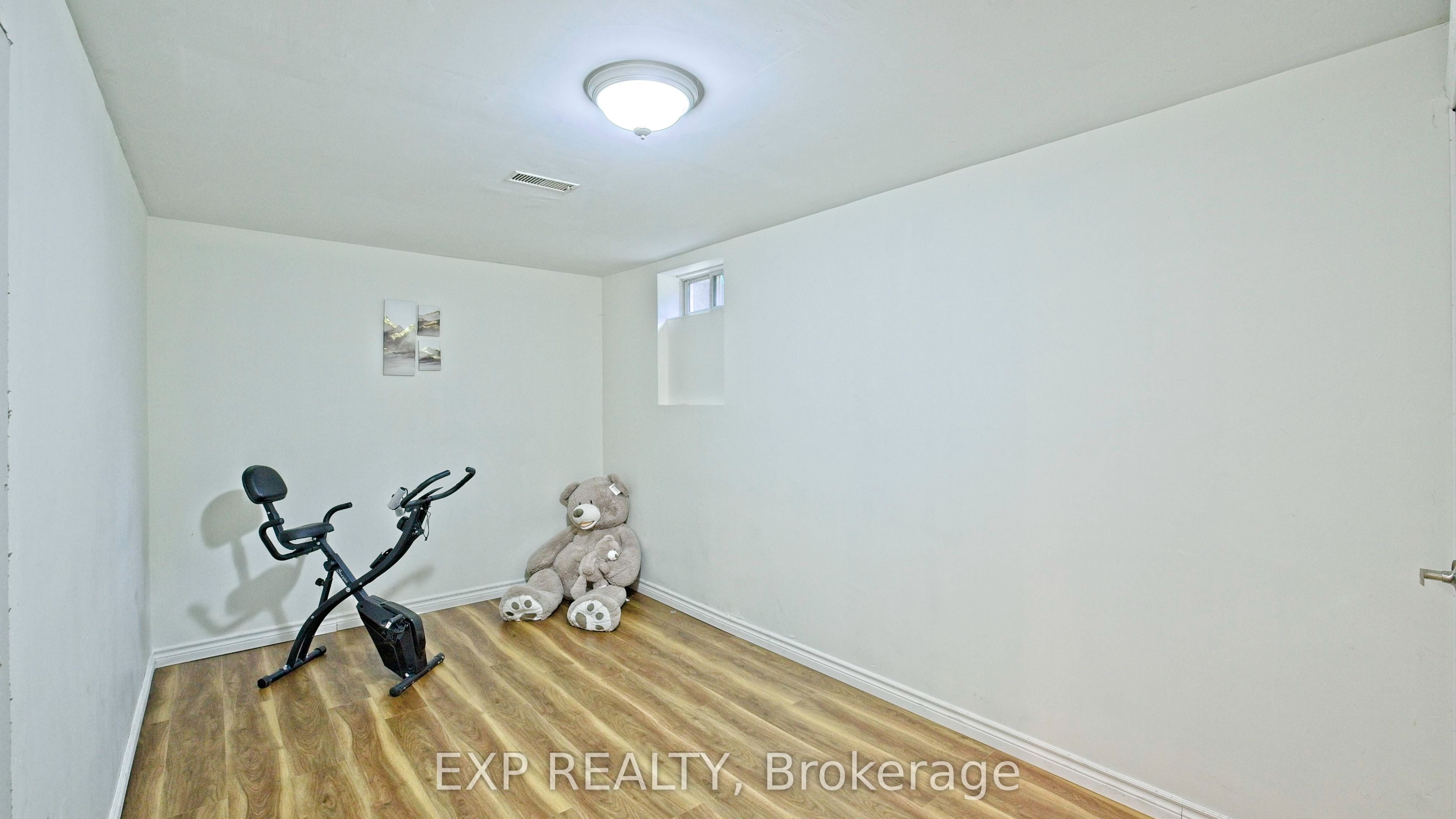 410 King William Street Property Photo 31