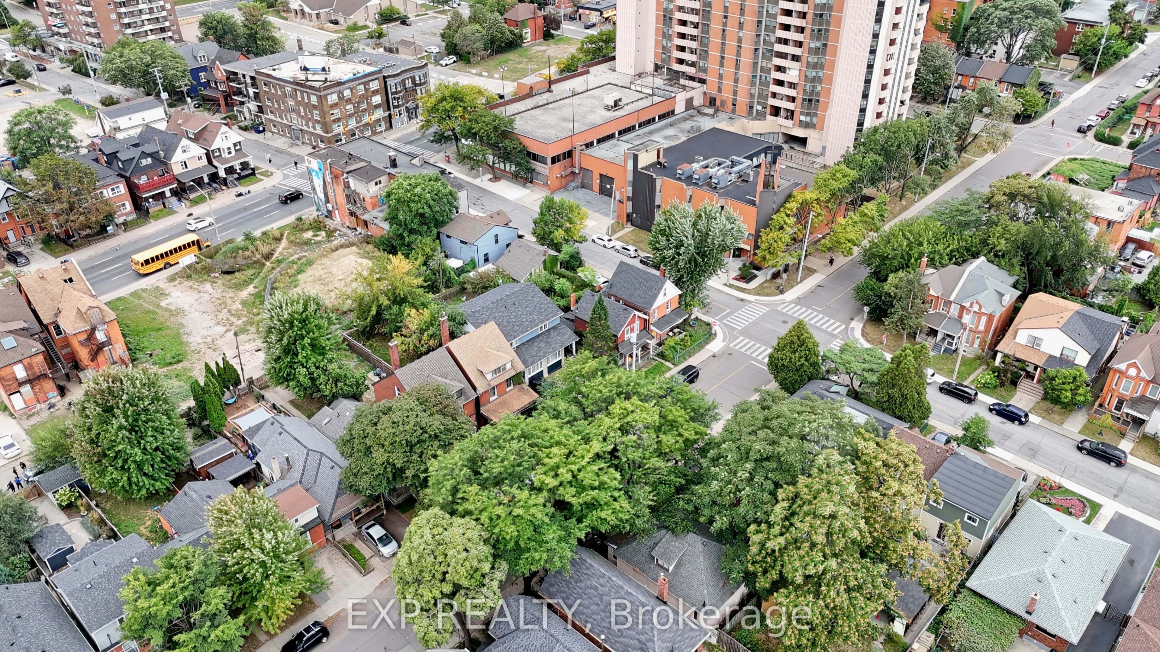 410 King William Street Property Photo 37