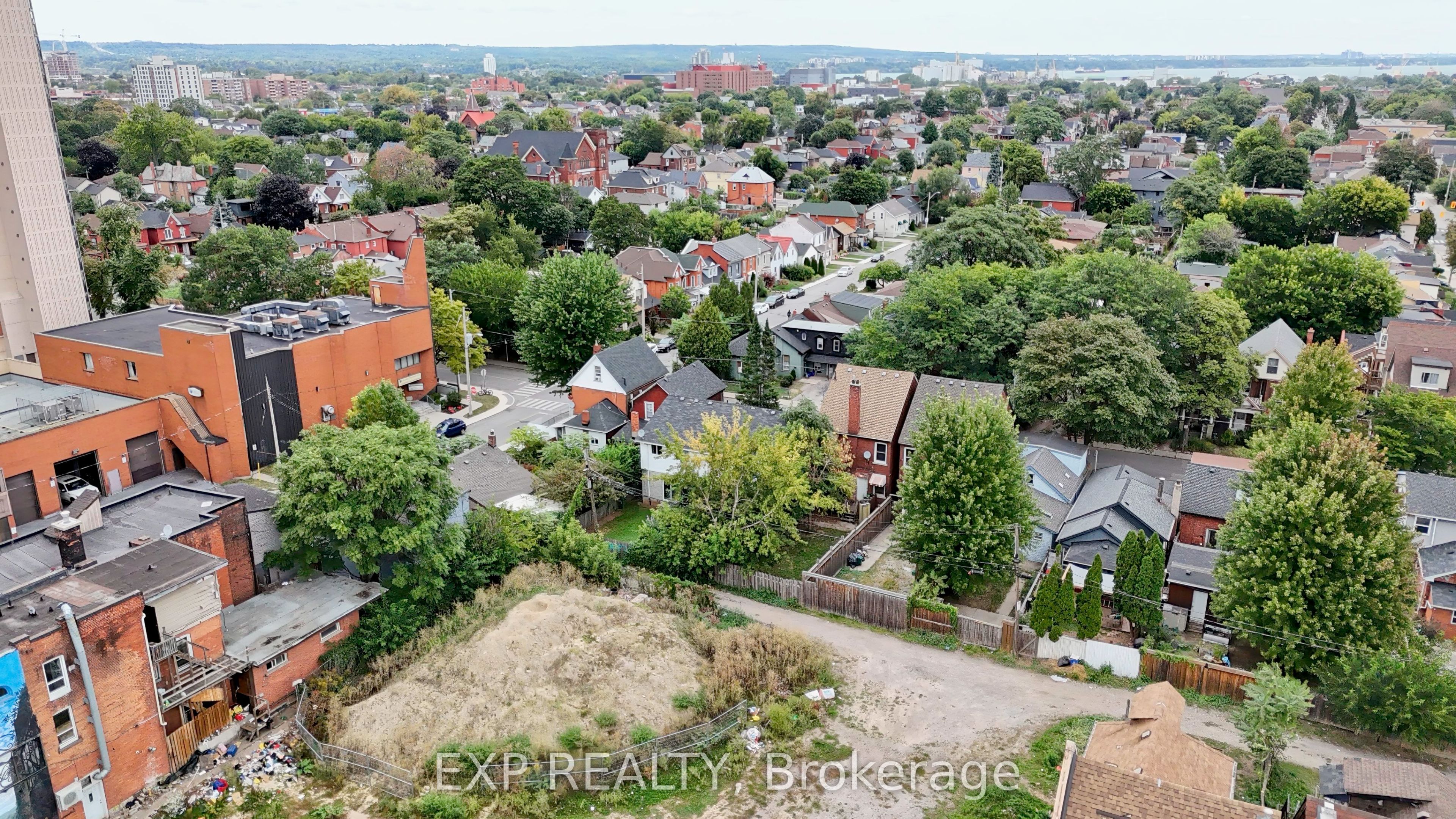 410 King William Street Property Photo 46