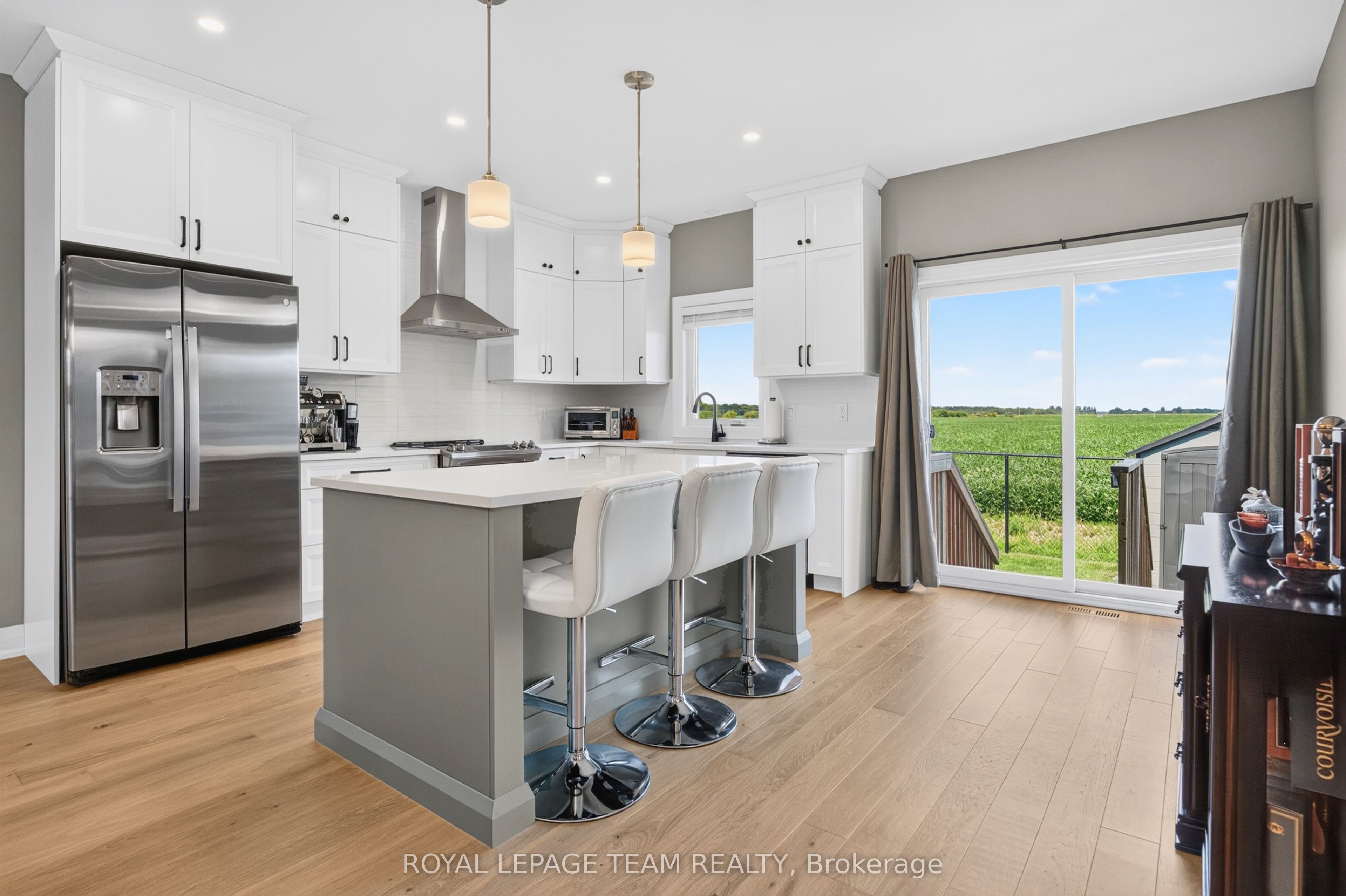 816 Namur Street Property Photo 16