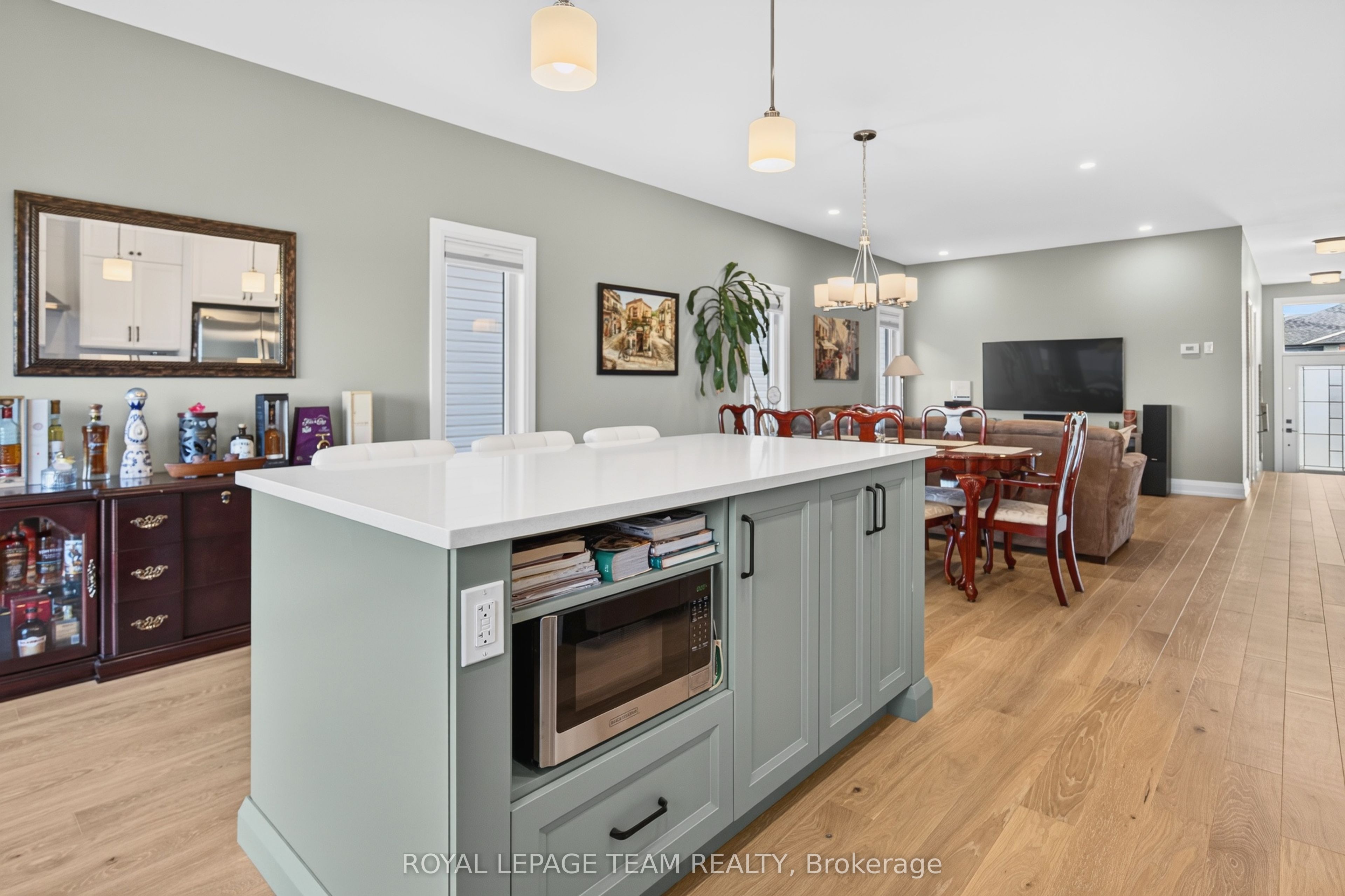 816 Namur Street Property Photo 20