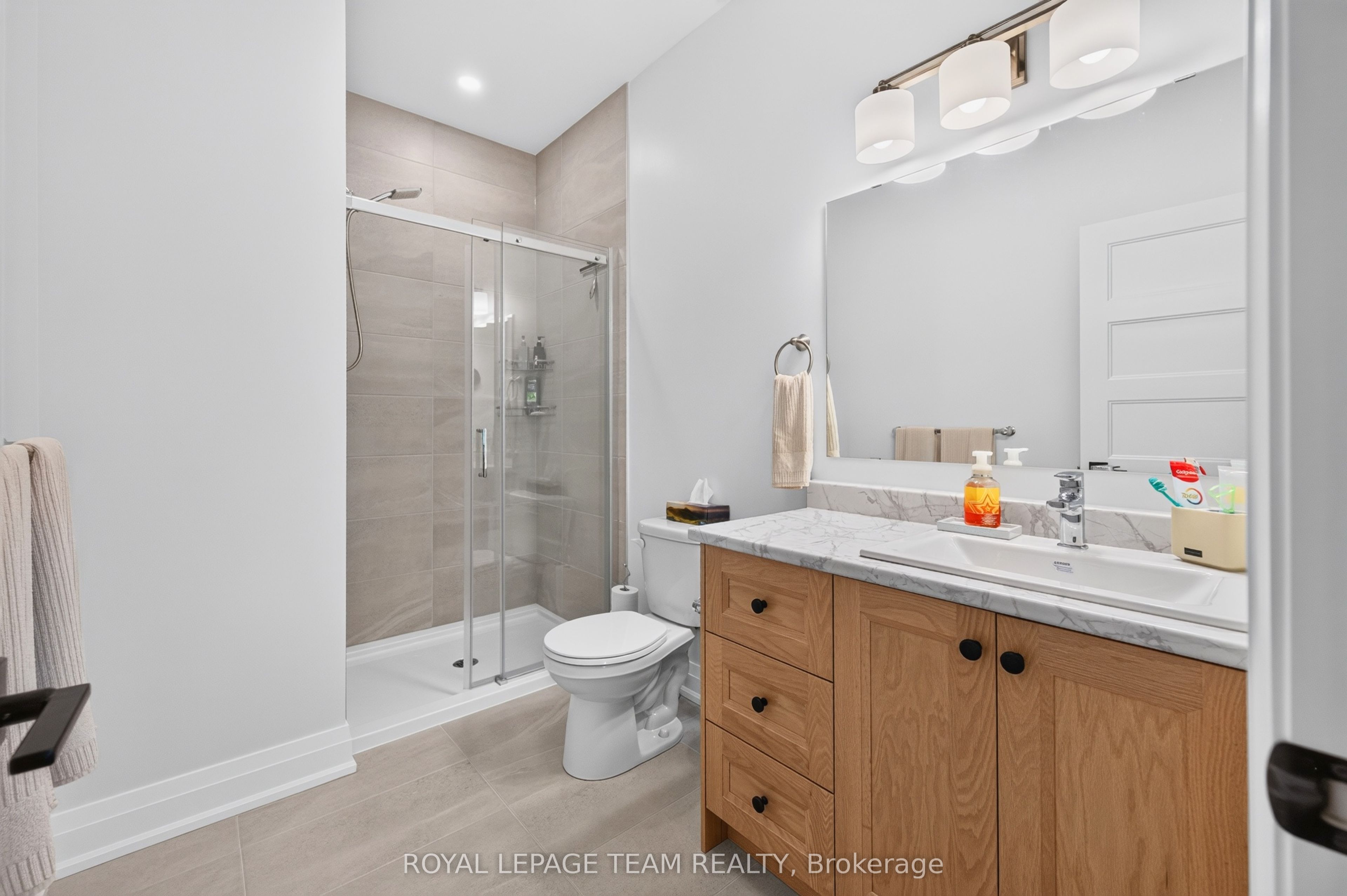 816 Namur Street Property Photo 23