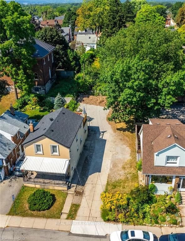153 Strathcona Avenue N Property Photo 3