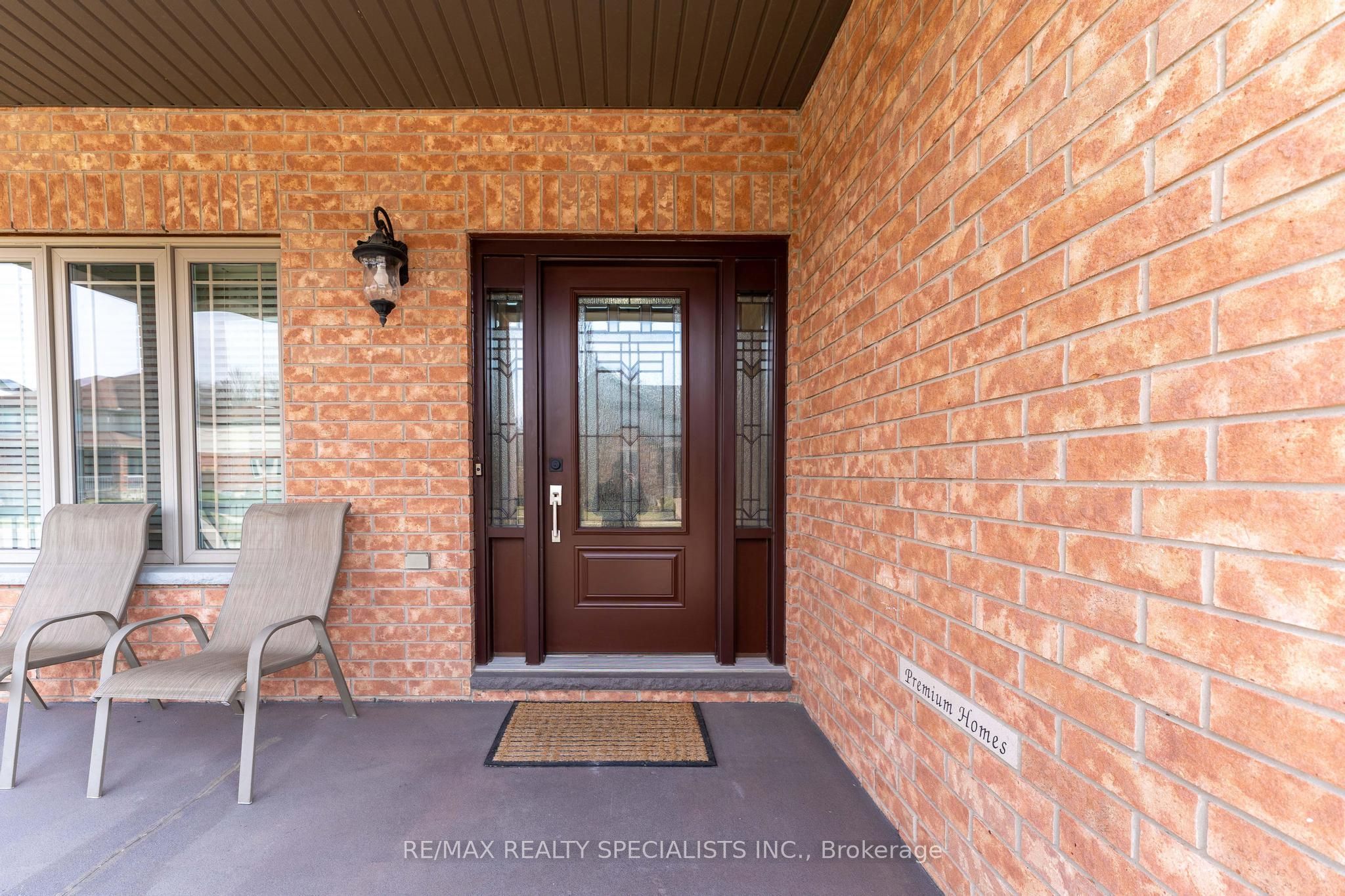 708 Spitfire Street Property Photo 6