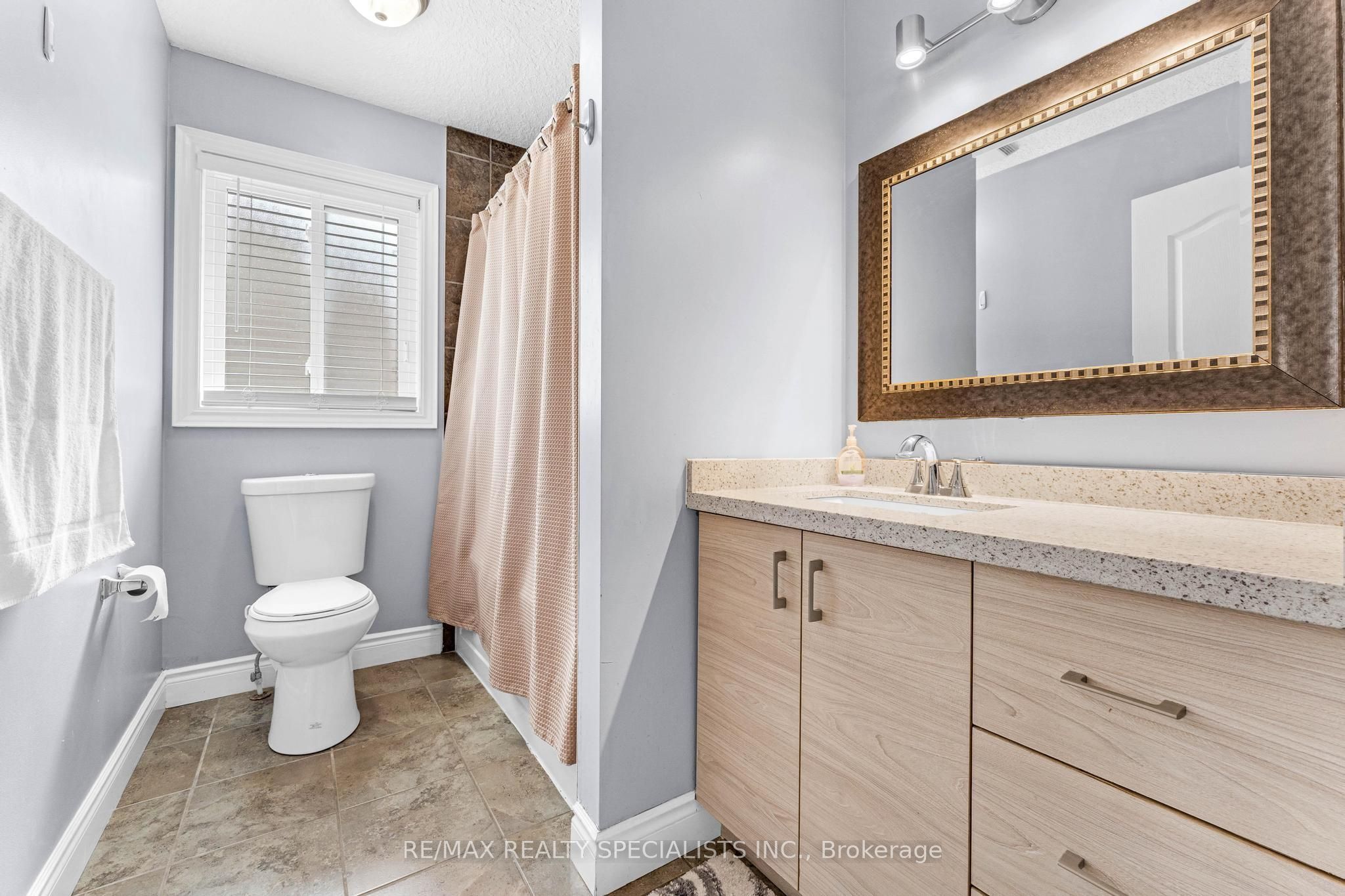 708 Spitfire Street Property Photo 23