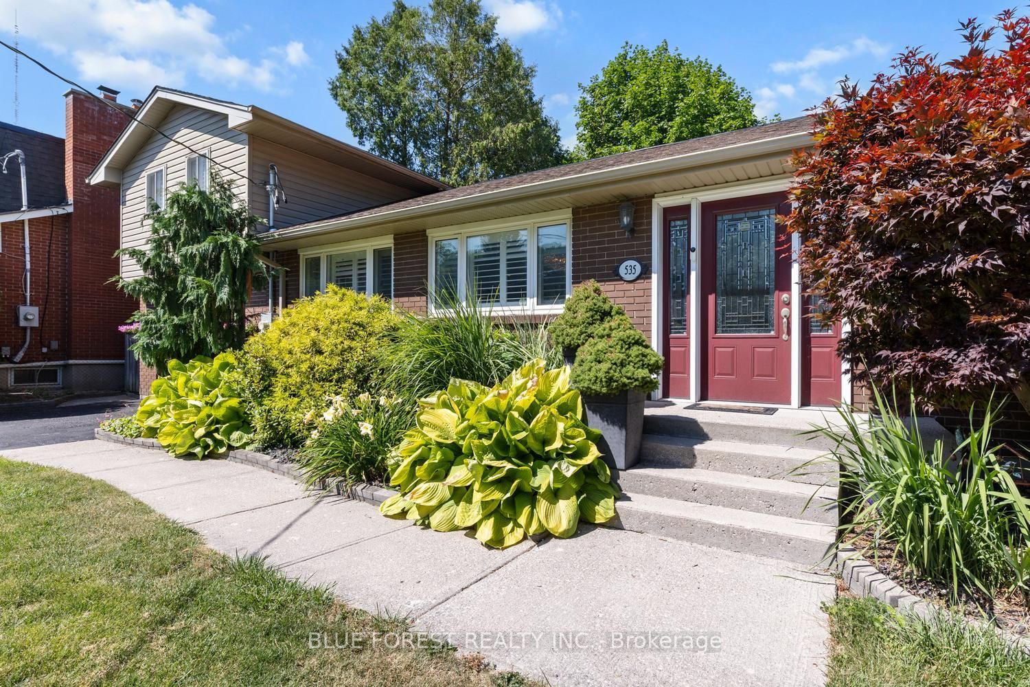 535 Gordon Avenue Property Photo 2