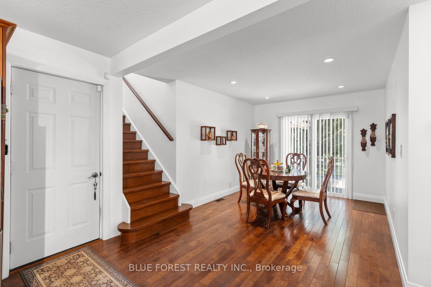 535 Gordon Avenue Property Photo 11