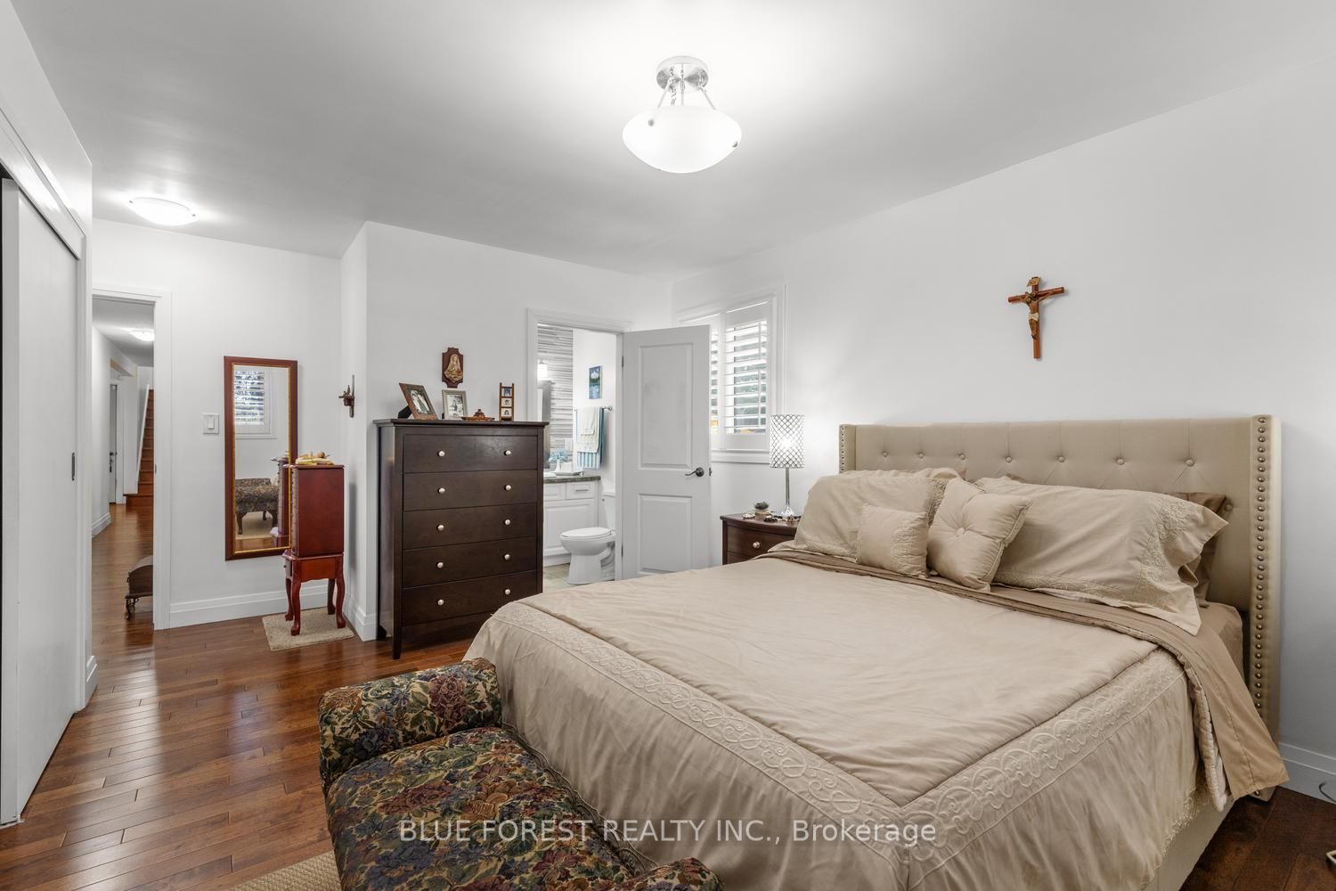 535 Gordon Avenue Property Photo 13