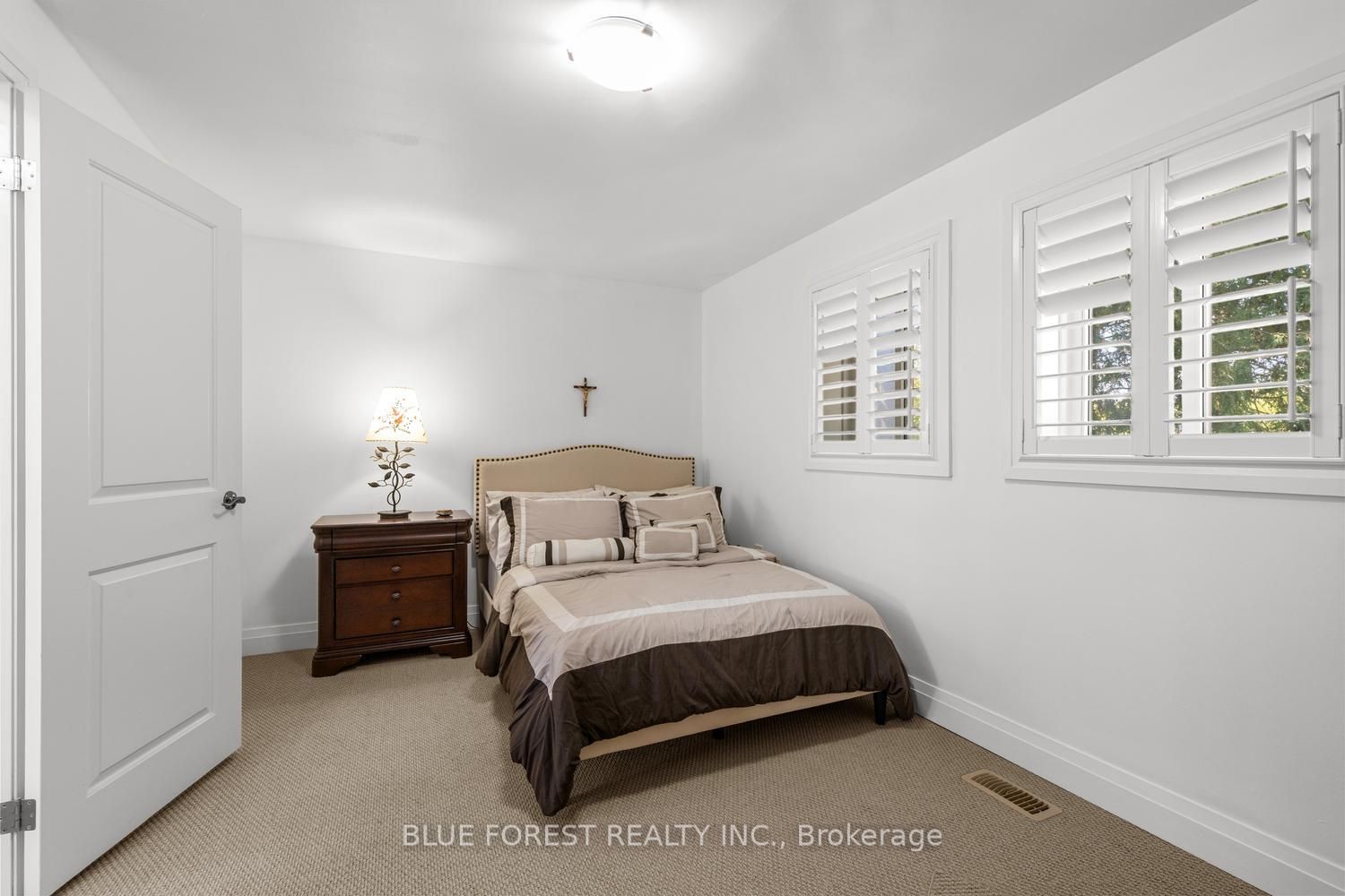 535 Gordon Avenue Property Photo 19