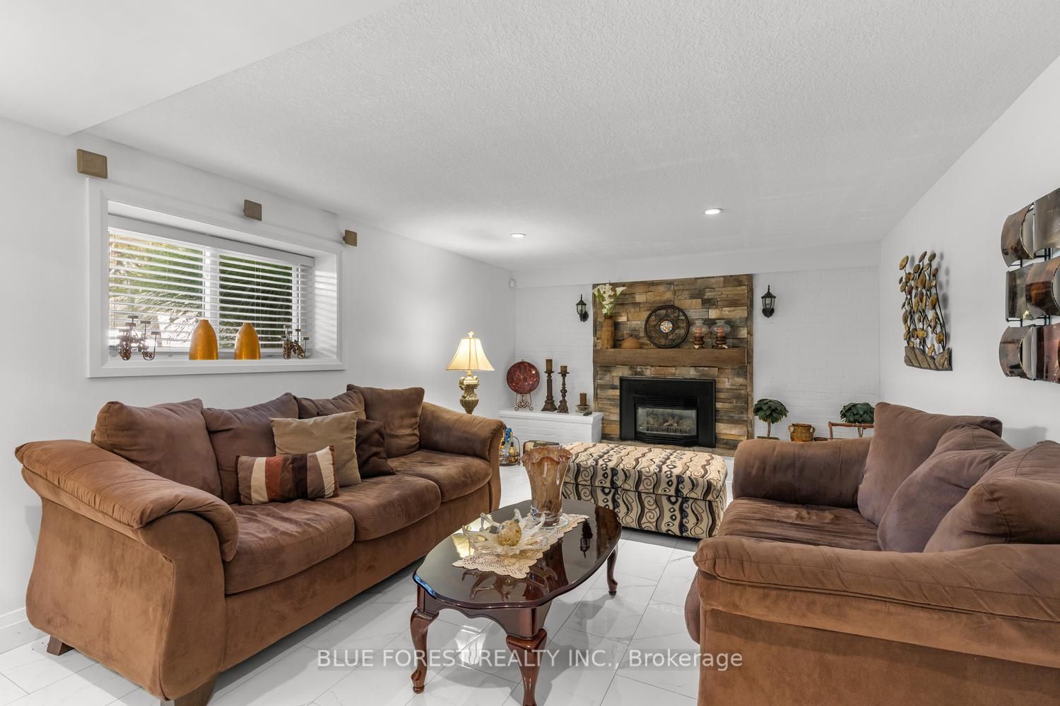 535 Gordon Avenue Property Photo 32