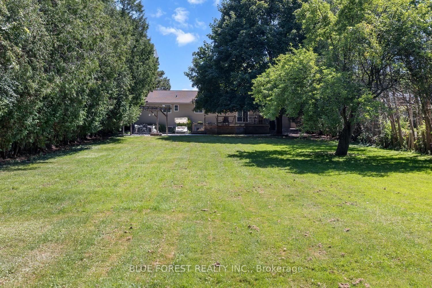 535 Gordon Avenue Property Photo 40