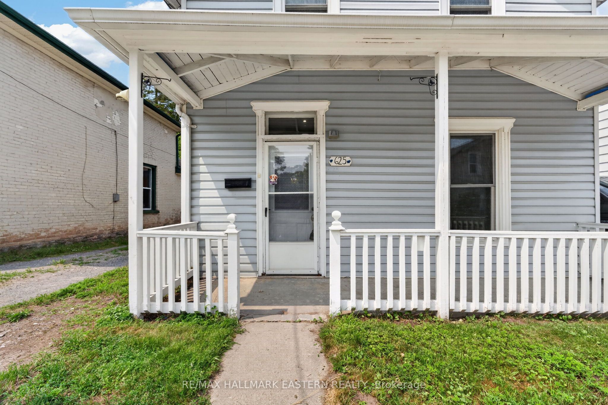 625 Union Street Property Photo 4