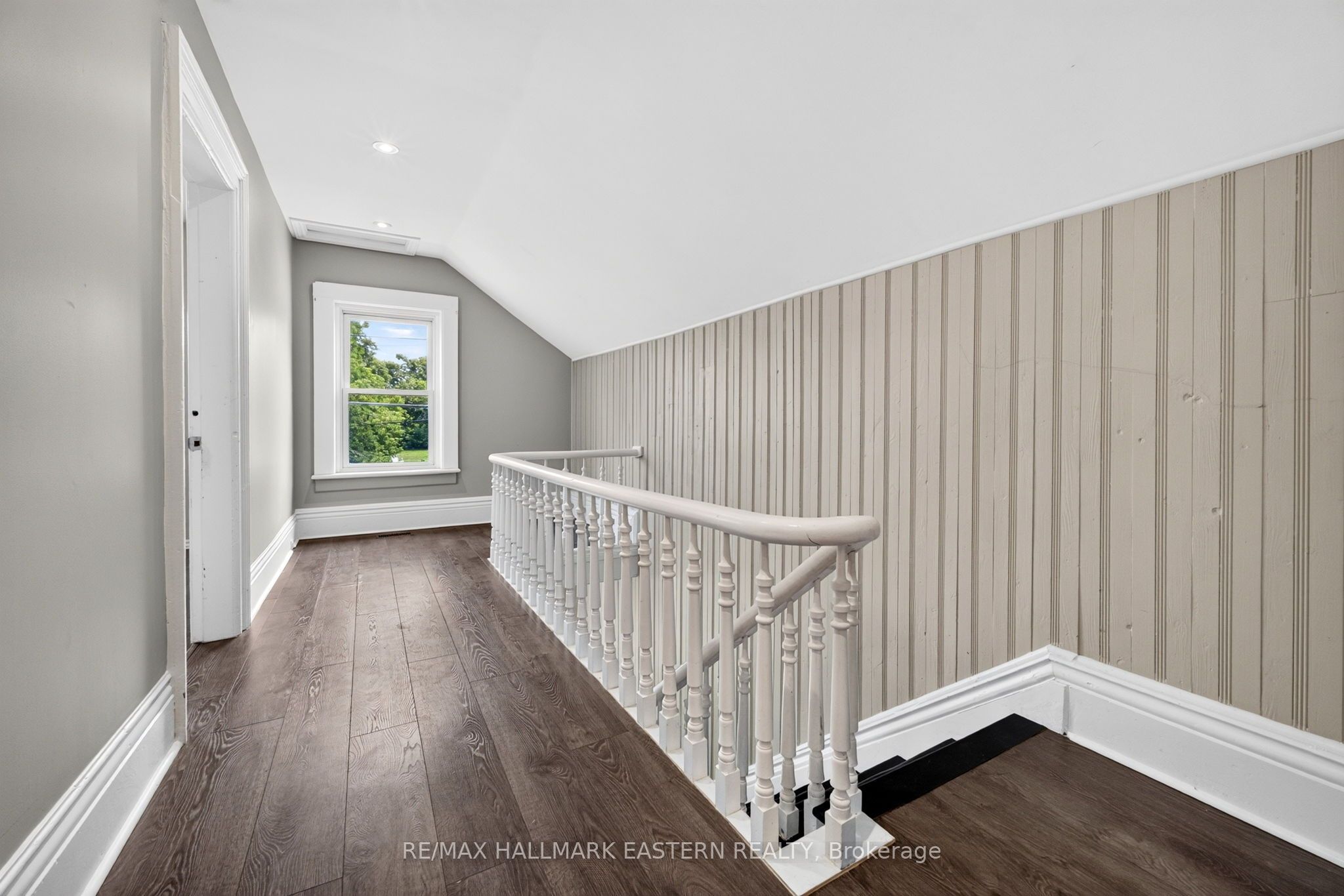 625 Union Street Property Photo 16