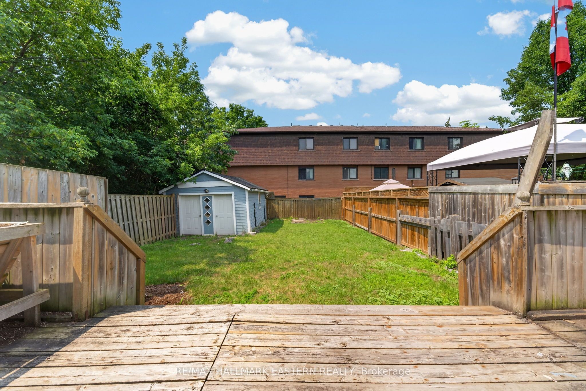 625 Union Street Property Photo 29