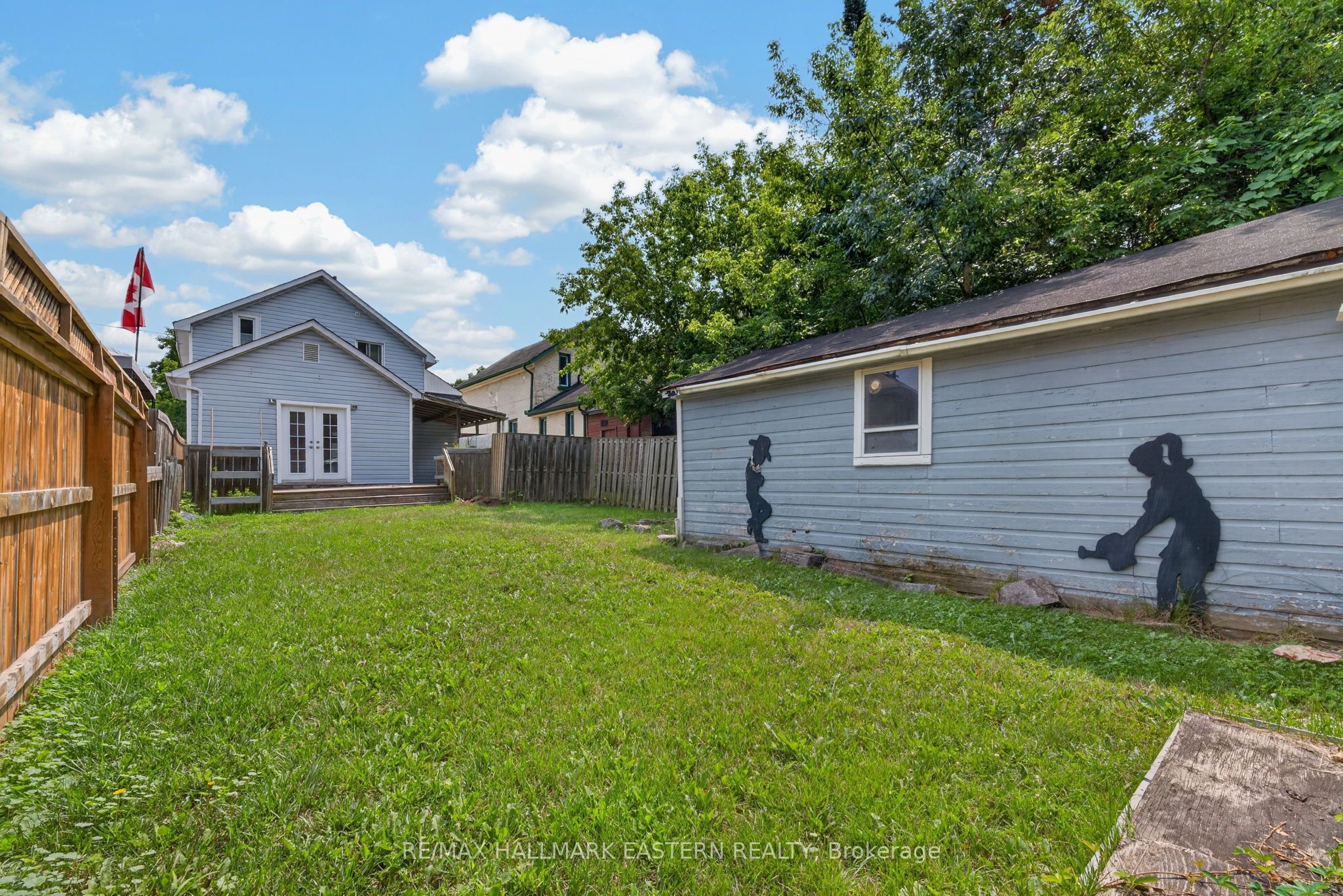 625 Union Street Property Photo 31