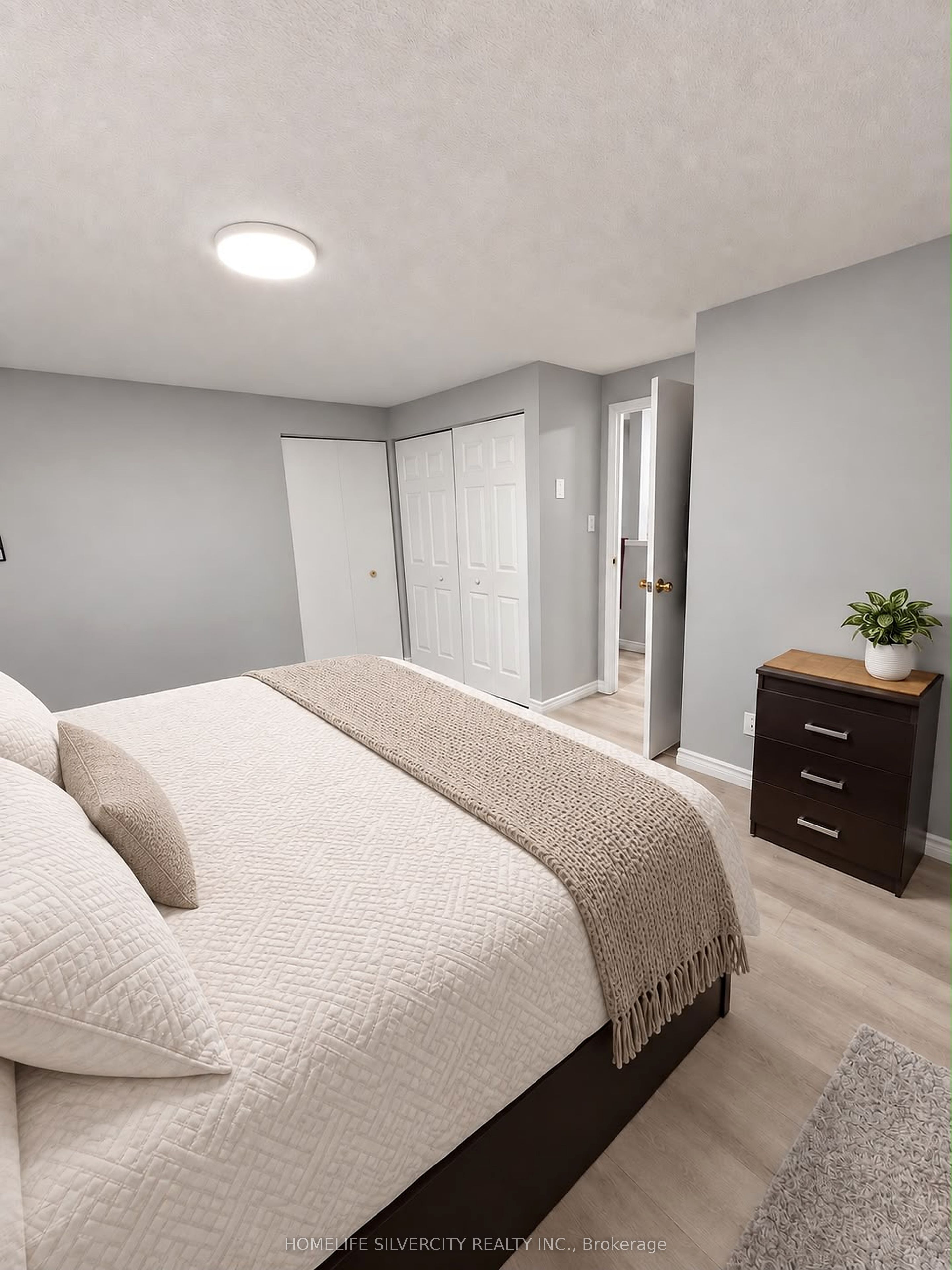 550 Second Street 2 Property Photo 13