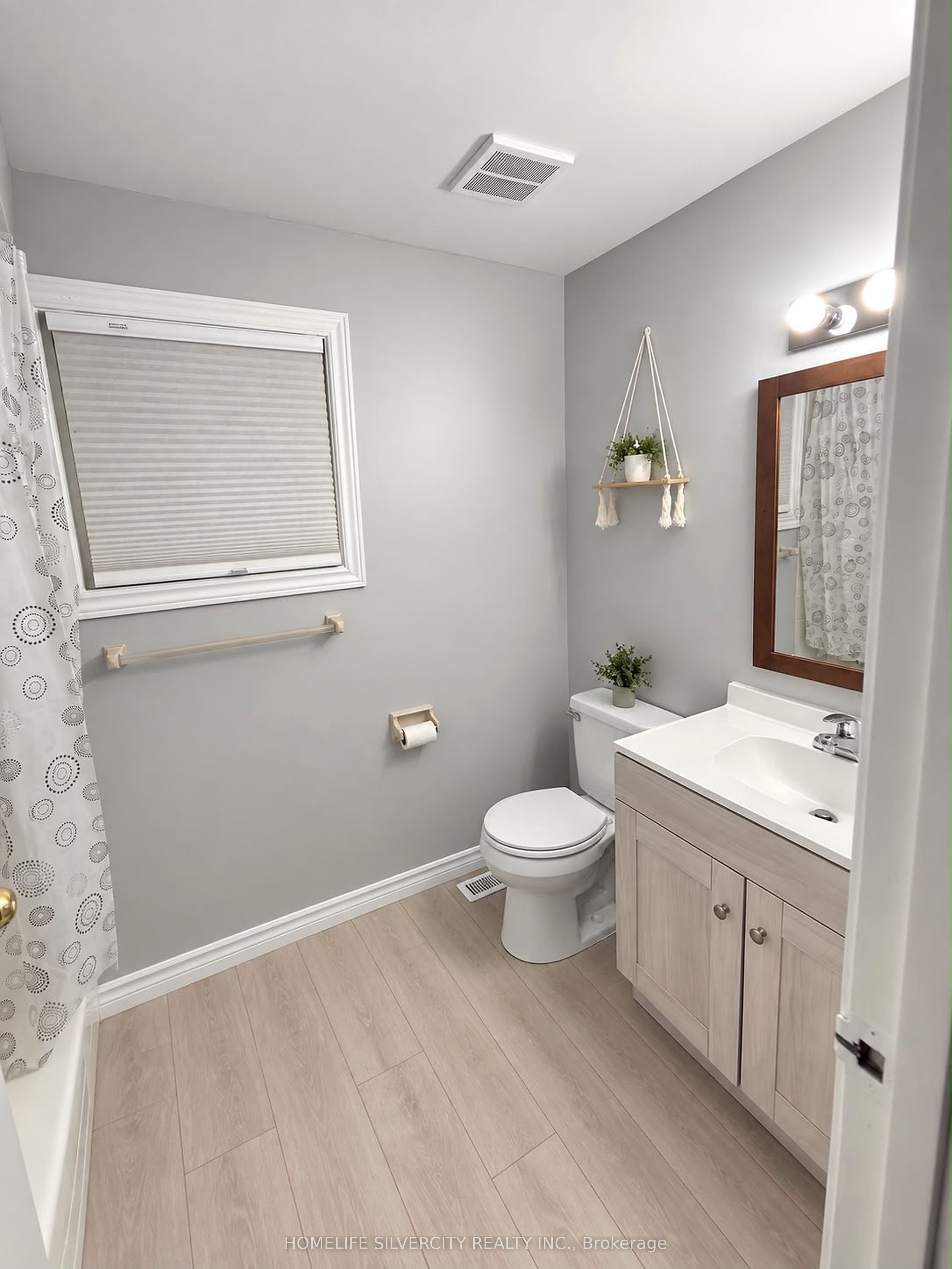 550 Second Street 2 Property Photo 15