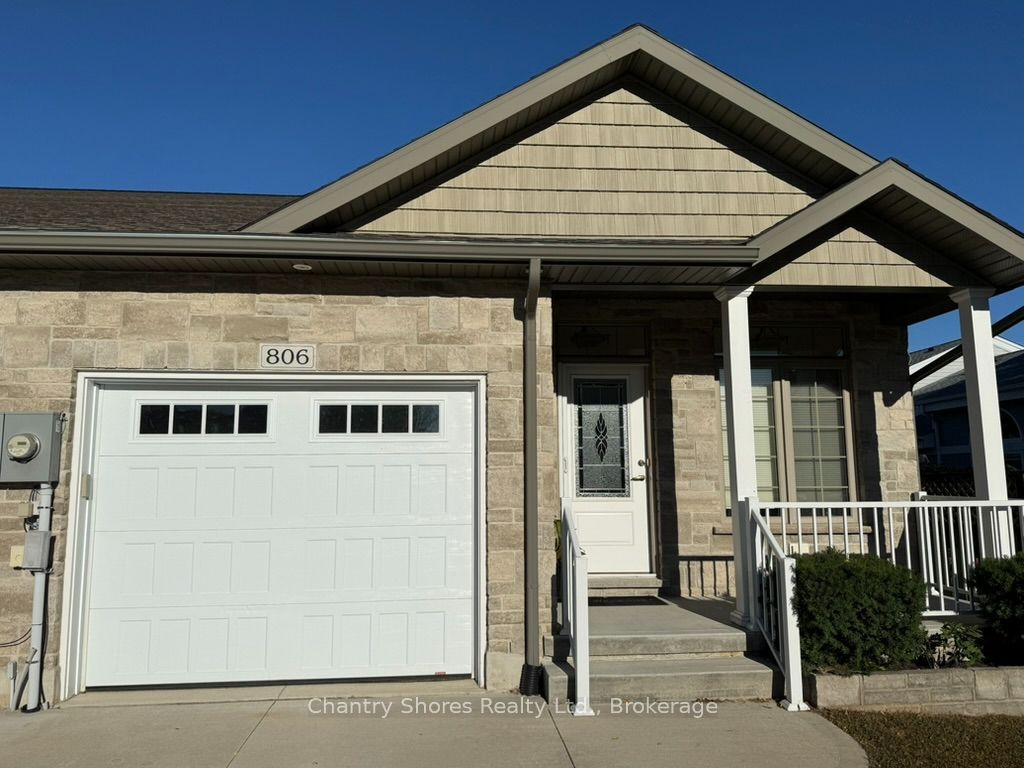 806 Arlington Street Property Photo 1