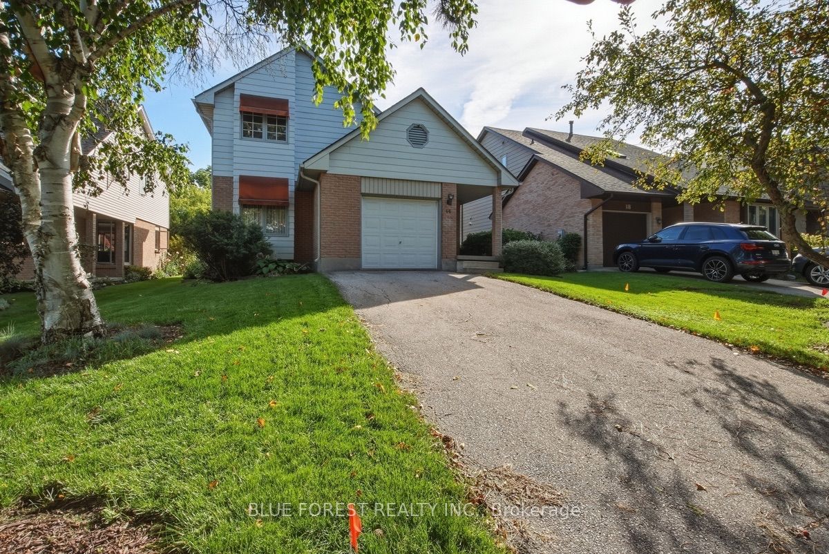 14 Dundee Place Property Photo 3