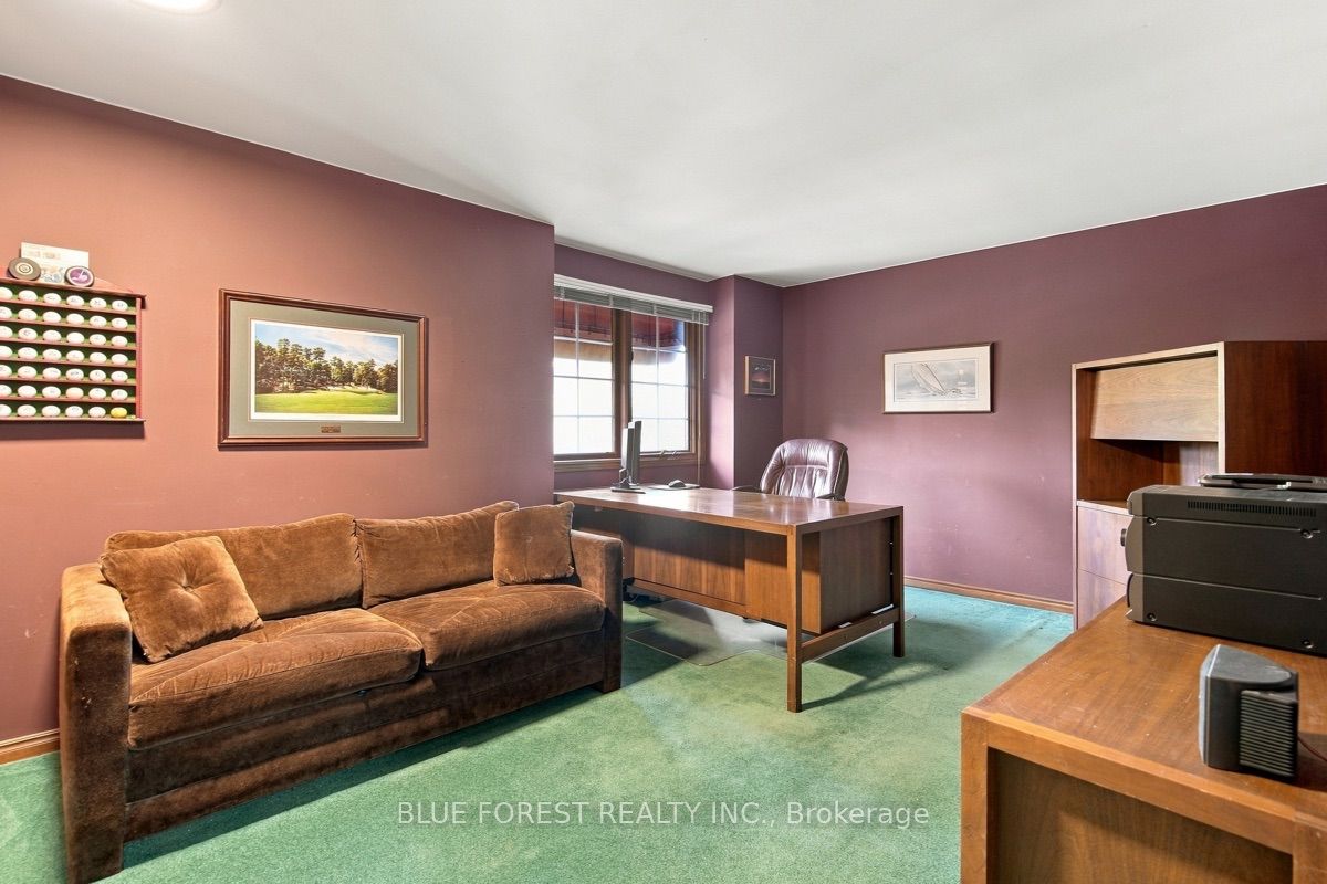 14 Dundee Place Property Photo 20