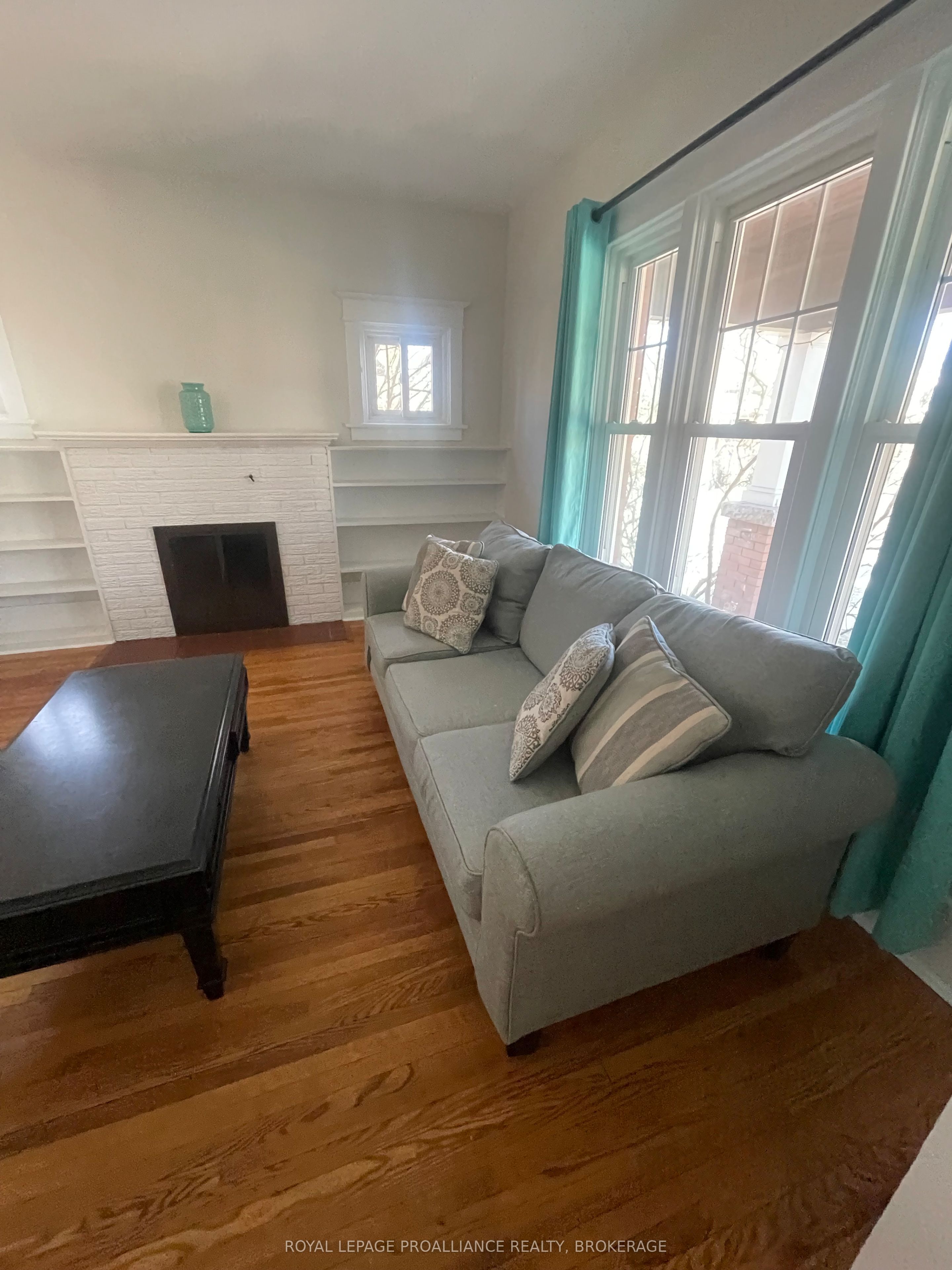 260 Collingwood Street Property Photo 13