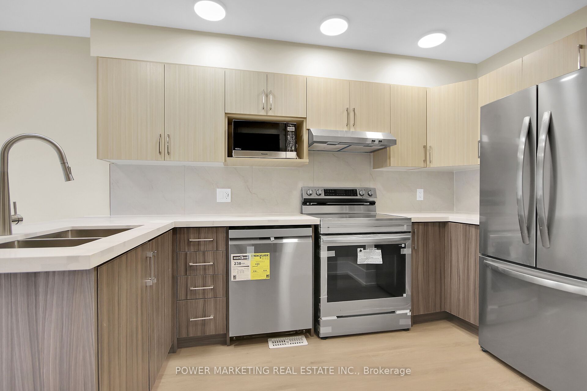 230 Bookton Place Property Photo 8