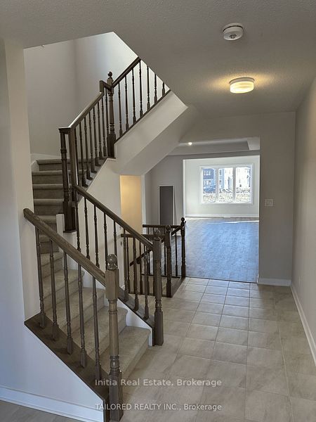 202 Gibbous Place Property Photo 2