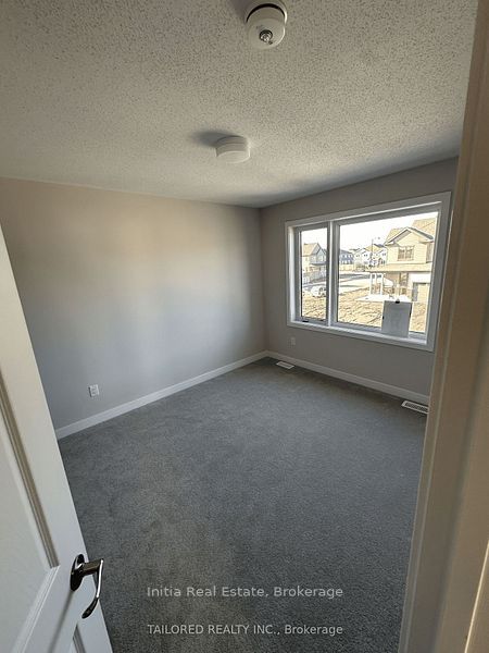 202 Gibbous Place Property Photo 9
