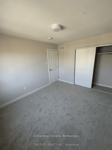 202 Gibbous Place Property Photo 10