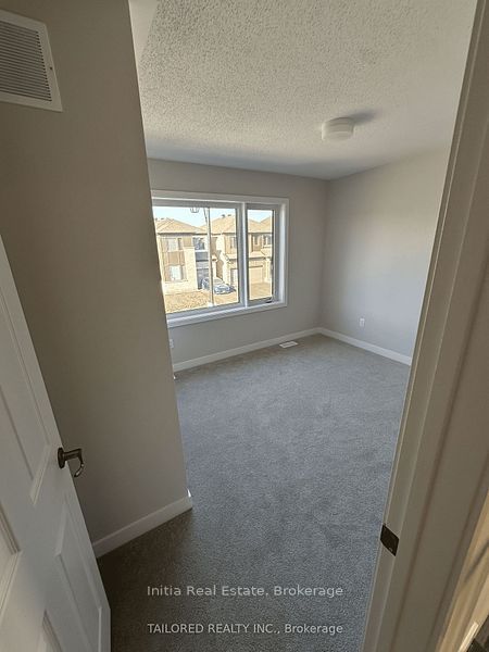 202 Gibbous Place Property Photo 11
