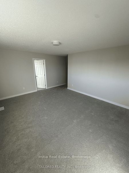 202 Gibbous Place Property Photo 18