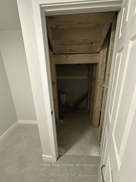 202 Gibbous Place Property Photo 34