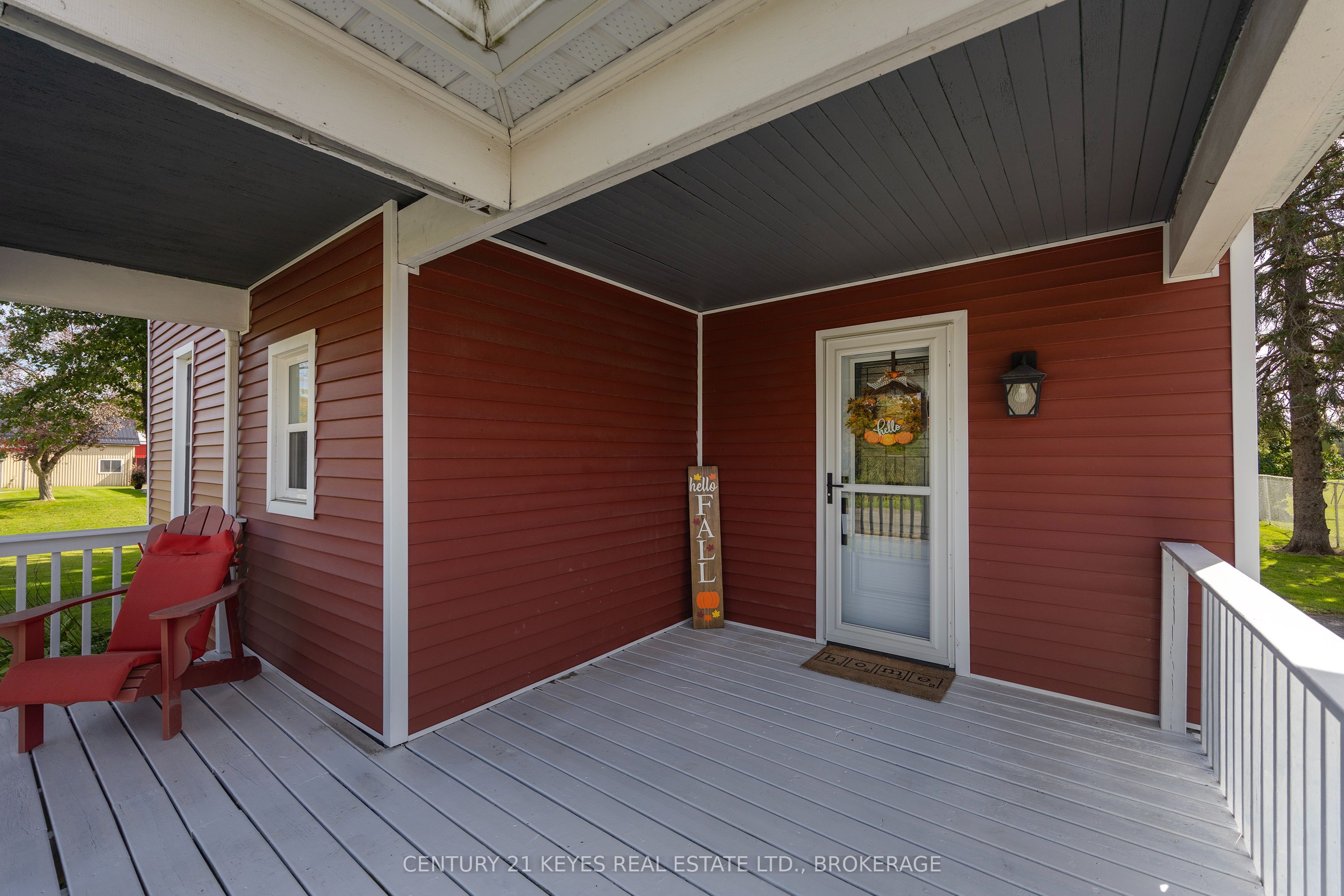 15 Railway Street Property Photo 3