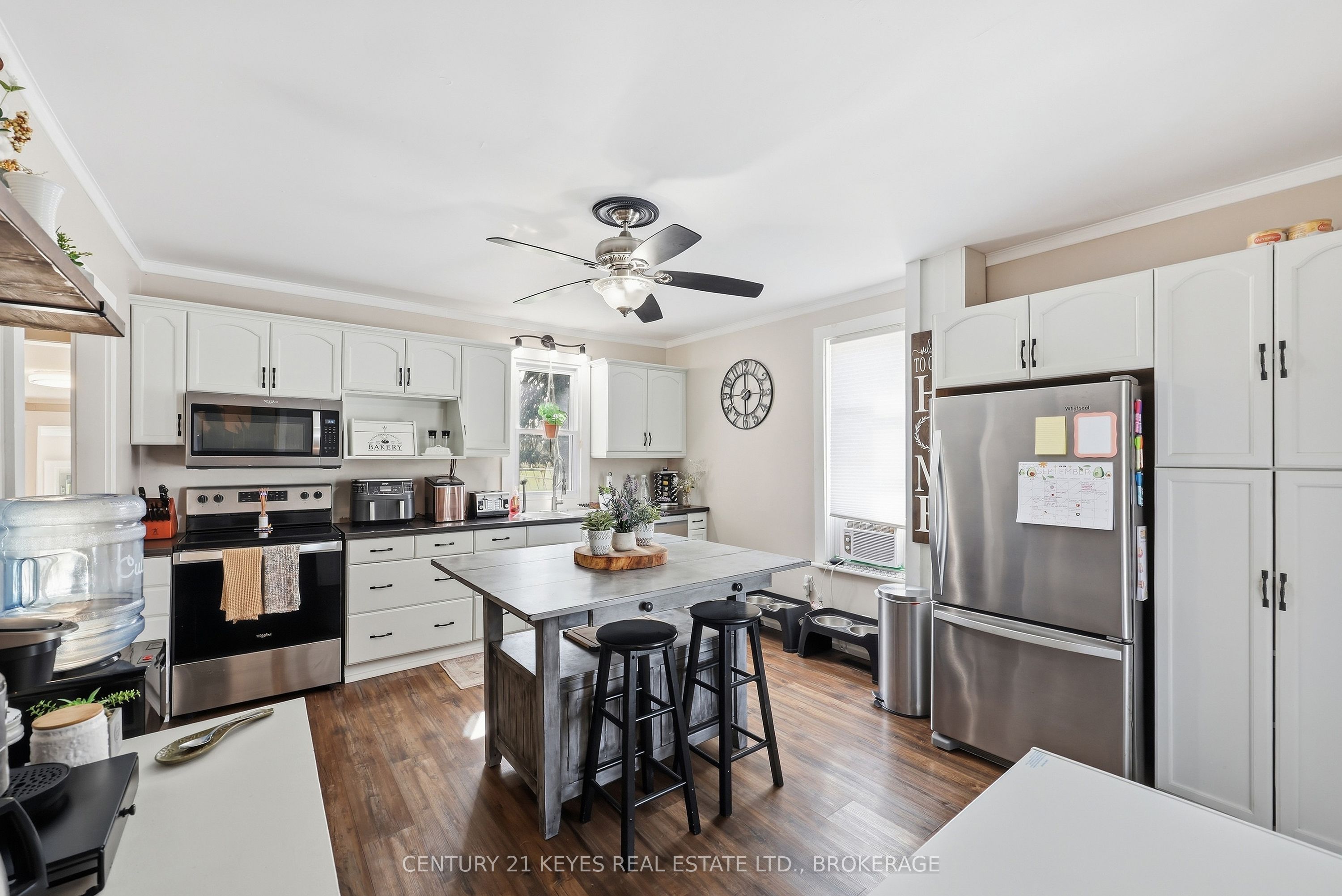 15 Railway Street Property Photo 10